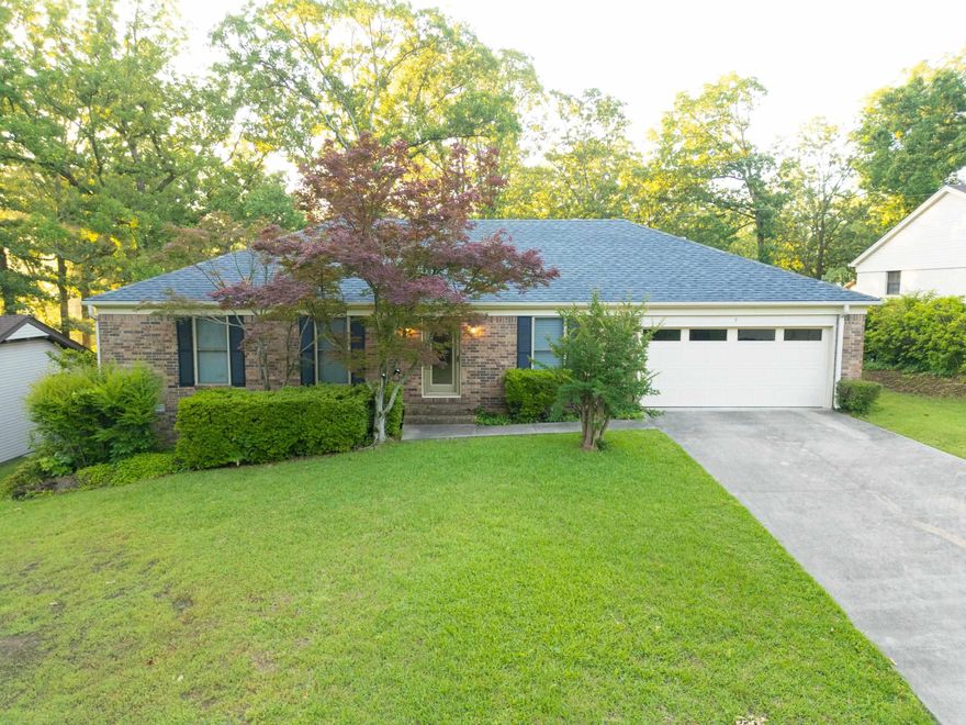 Welcome to 7 Queens Court, a beautifully maintained 3-bedroom, 2-bathroom home offering comfortable one-level living located on cul-de-sac street.  This inviting residence features a new roof installed in 2023, ensuring peace of mind for years to come. Step inside to find a thoughtfully designed layout with spacious living areas and a warm, welcoming atmosphere. This a well-maintained home waiting on the buyers to make it their own. Outside, you'll appreciate the convenience of an outdoor storage building, perfect for housing tools, equipment, or extra belongings. With its prime location and easy accessibility, this home is a fantastic opportunity for those seeking both comfort and practicality. Do not miss out on this wonderful property—schedule your showing today!