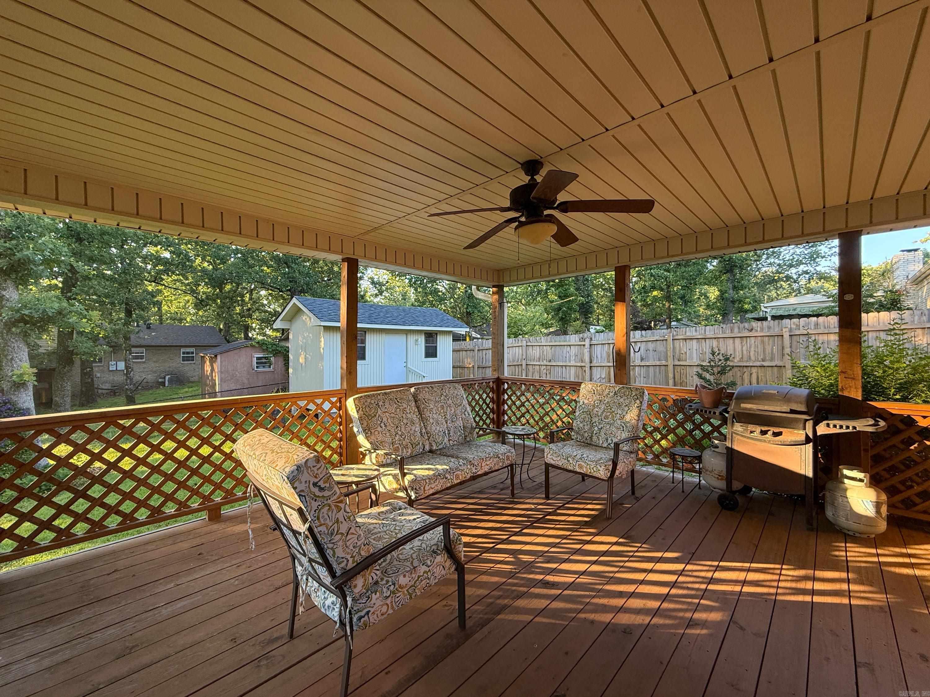 Pleasant Tree 1st - Residential