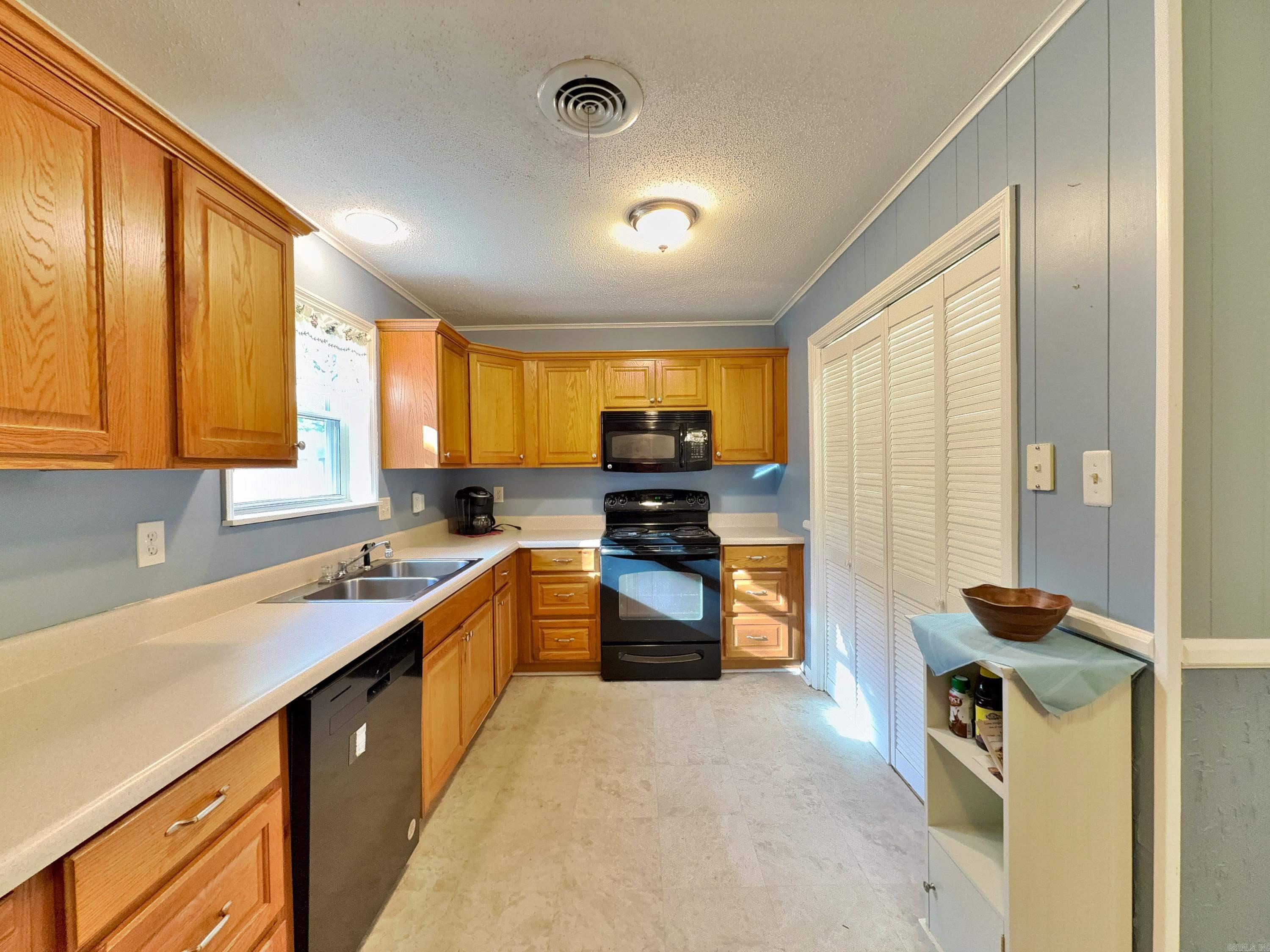 Pleasant Tree 1st - Residential