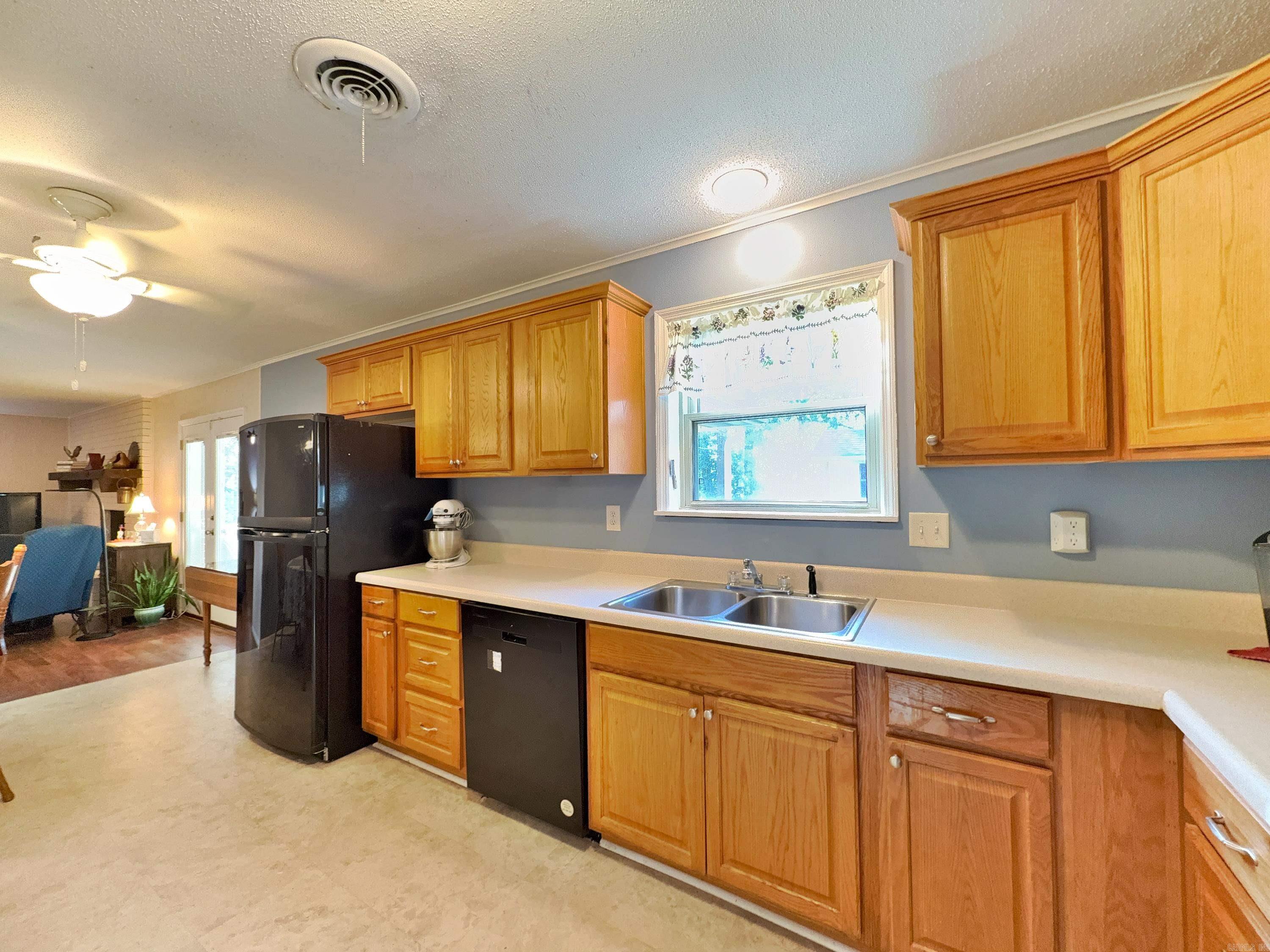 Pleasant Tree 1st - Residential