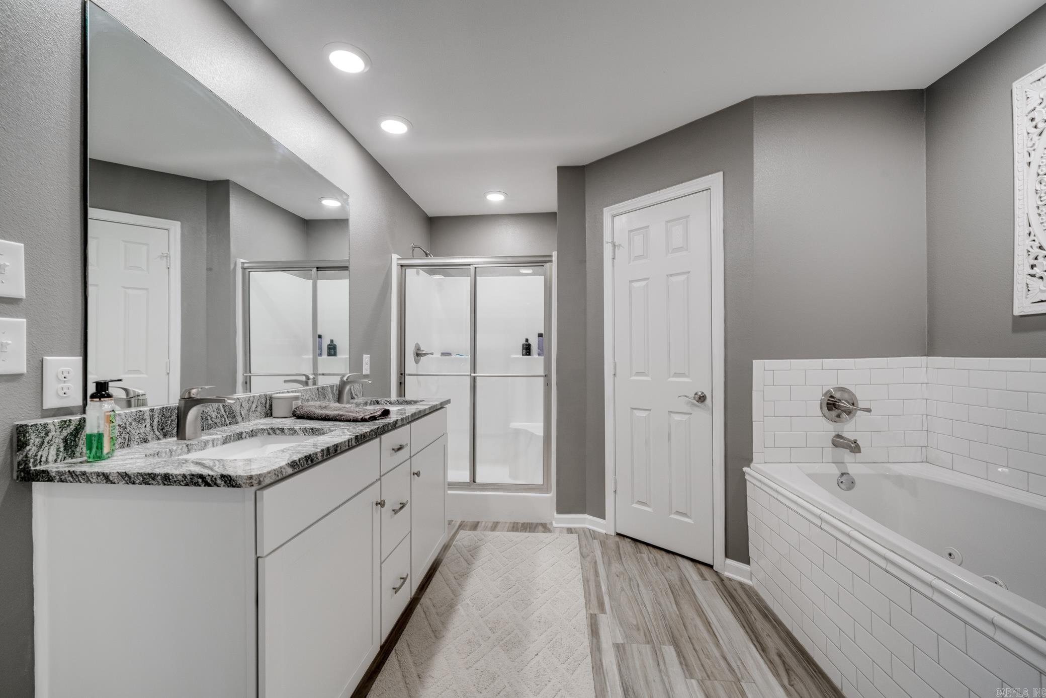 Lake View - Residential