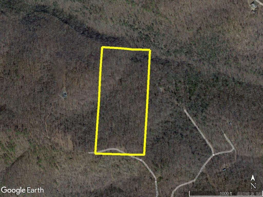 Rare, Rare, Rare opportunity to own land that joins Buffalo National River in Searcy County Arkansas. 21.83 surveyed acres of wooded property with great building sites. Electricity nearby. Easements for electricity is being pursued at this time. Great hunting area and BNR water's edge is only 1.6 miles away where you can enjoy camping, fishing, swimming, canoeing, hunting and hiking. Besides joining BNR on your north boundary, you also have access to BNR by way of road to the west of your property only 660' away and a public canoe launch site gravel bar is only 1.8 miles away.