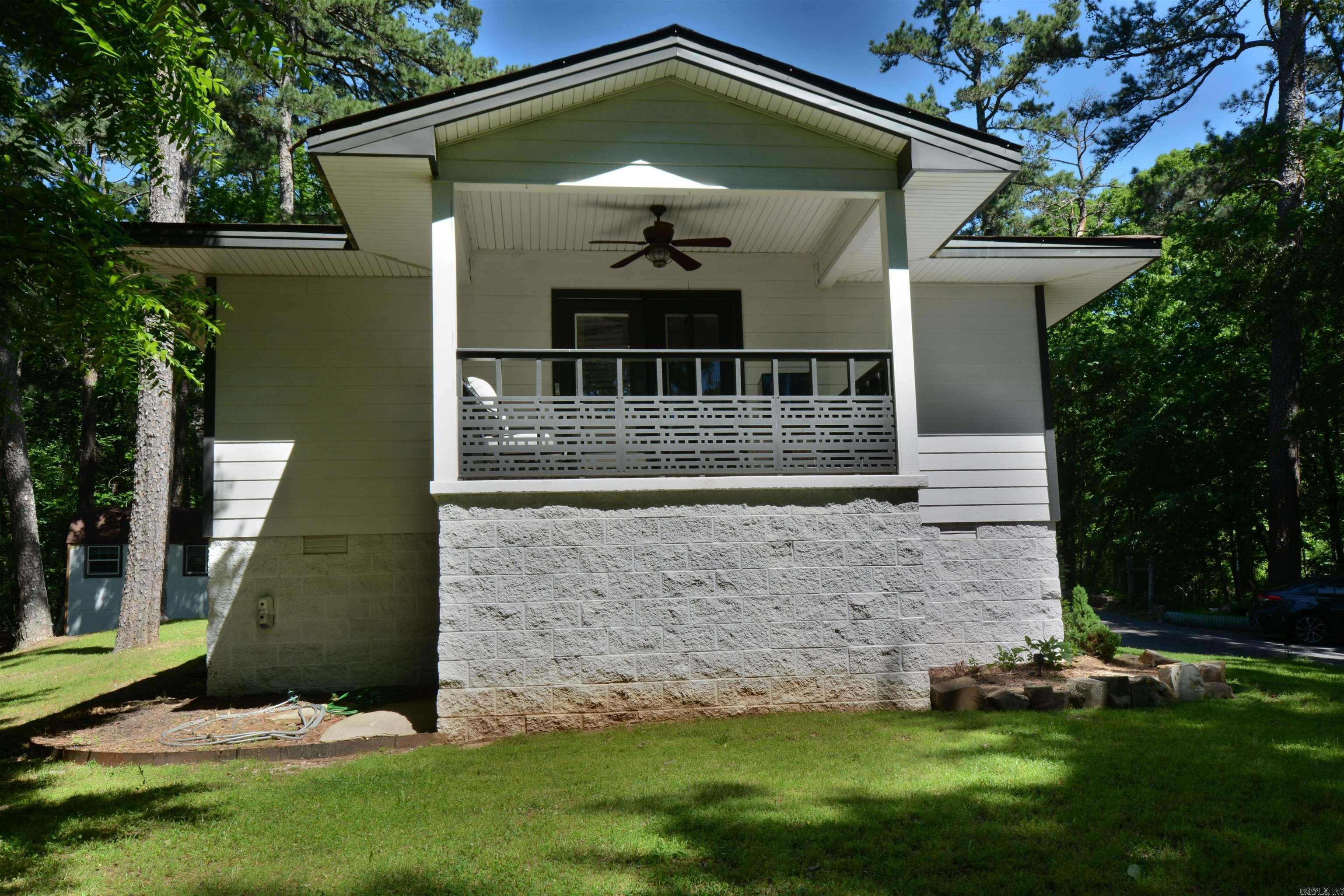 MOORE & SUMMER - Residential