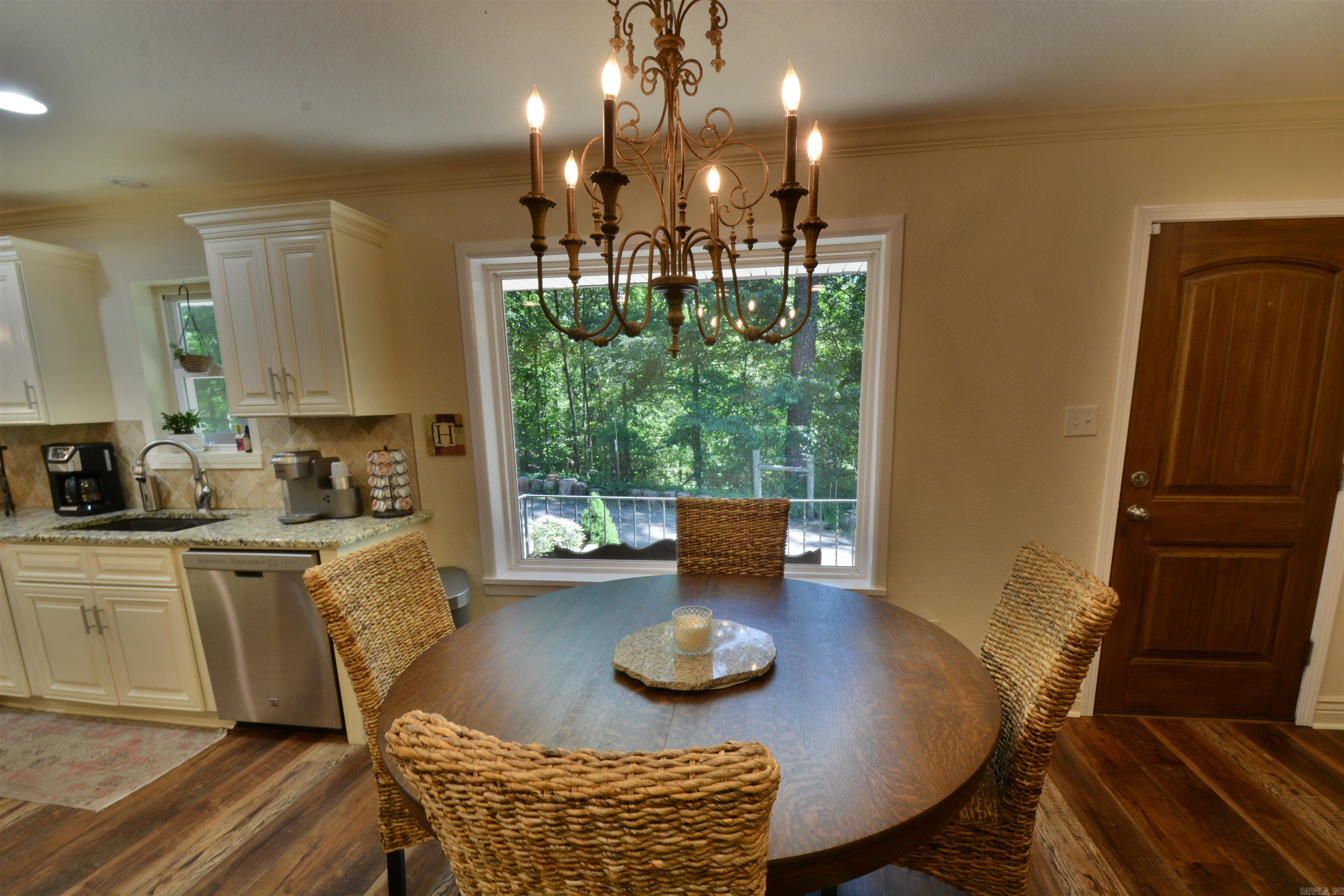 MOORE & SUMMER - Residential