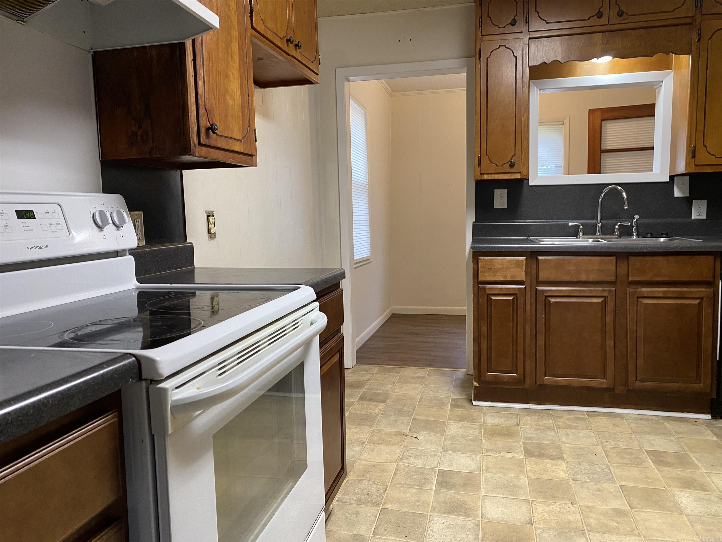 WATKINS & QUARLES ADD - Residential