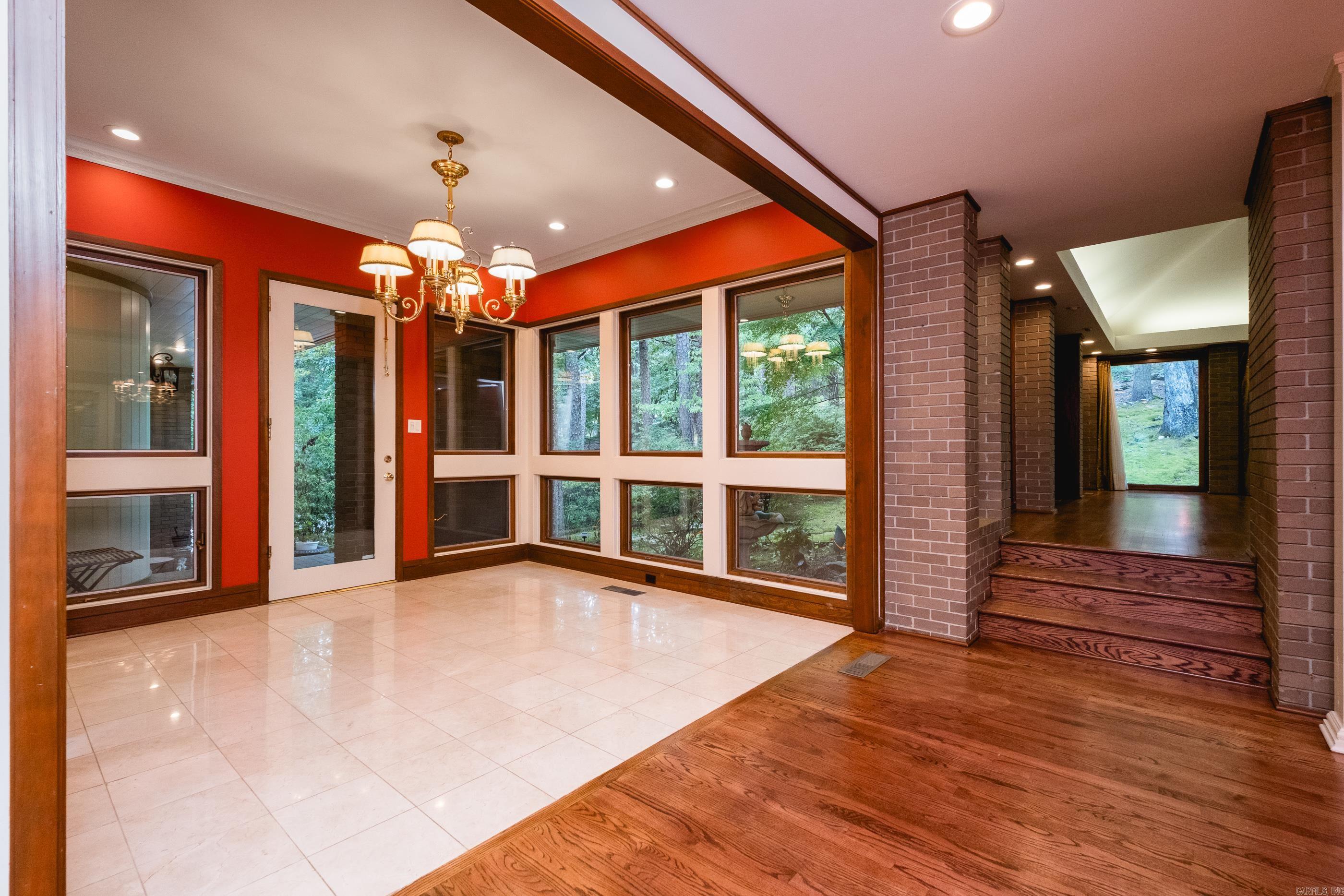 HICKORY HILLS HPR - Residential