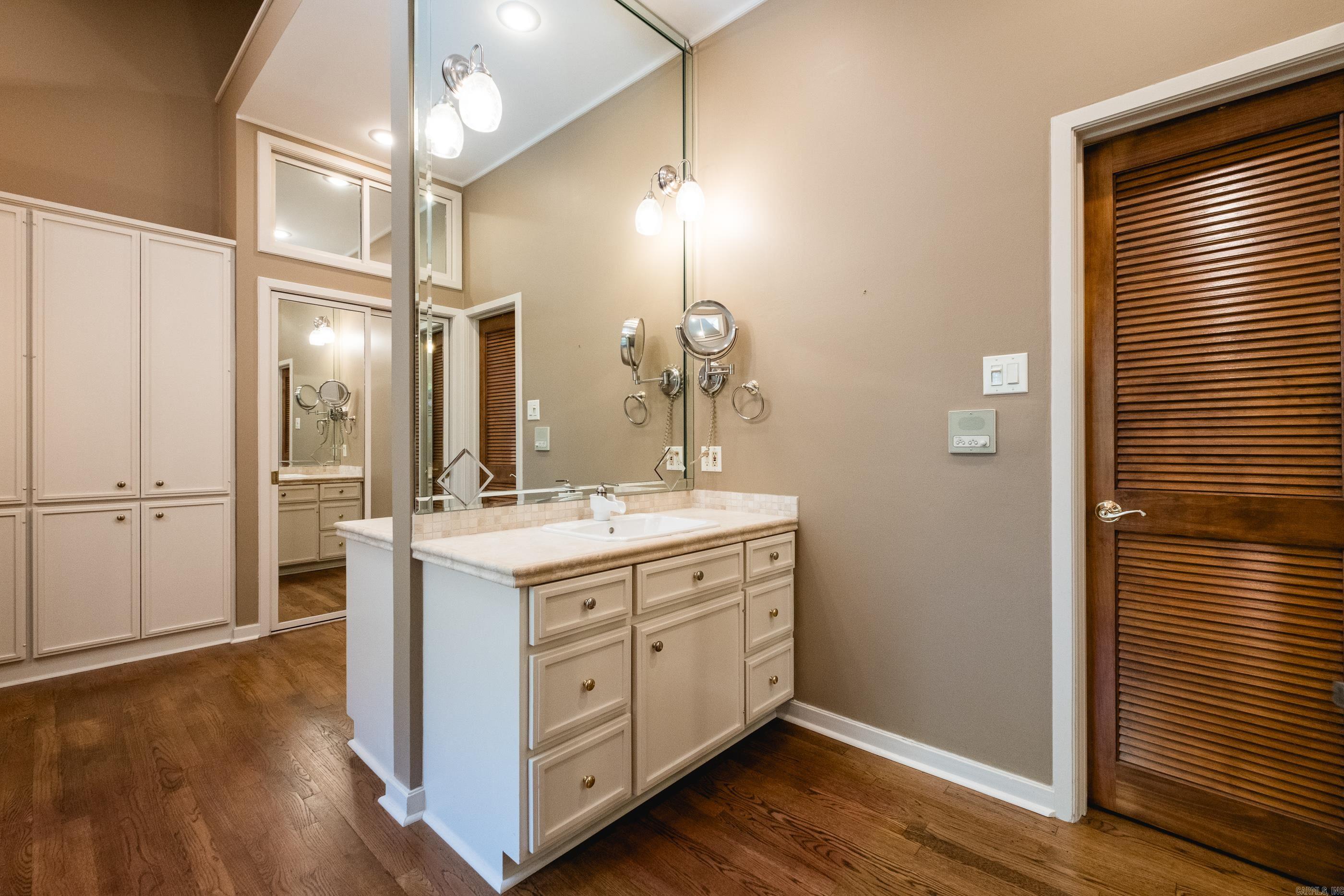 HICKORY HILLS HPR - Residential