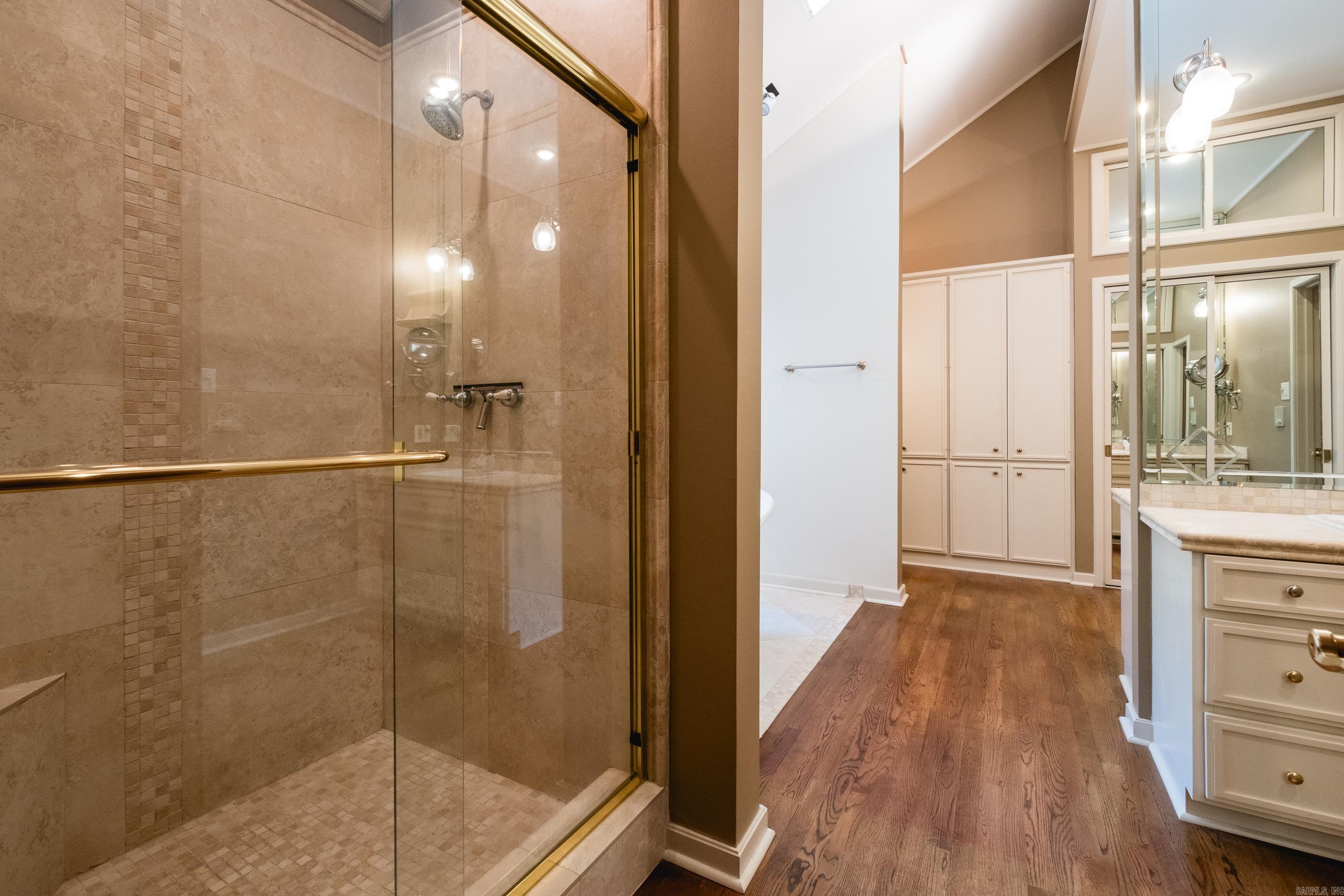 HICKORY HILLS HPR - Residential