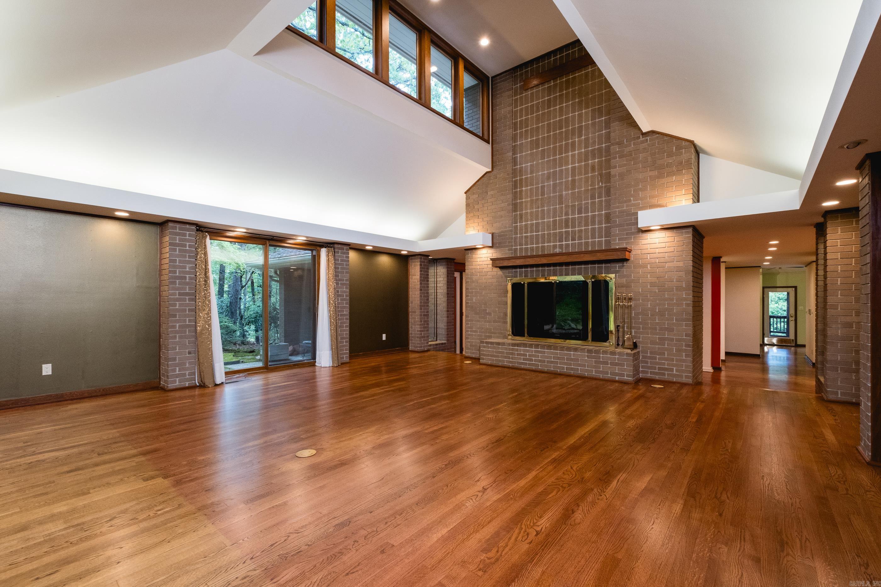 HICKORY HILLS HPR - Residential