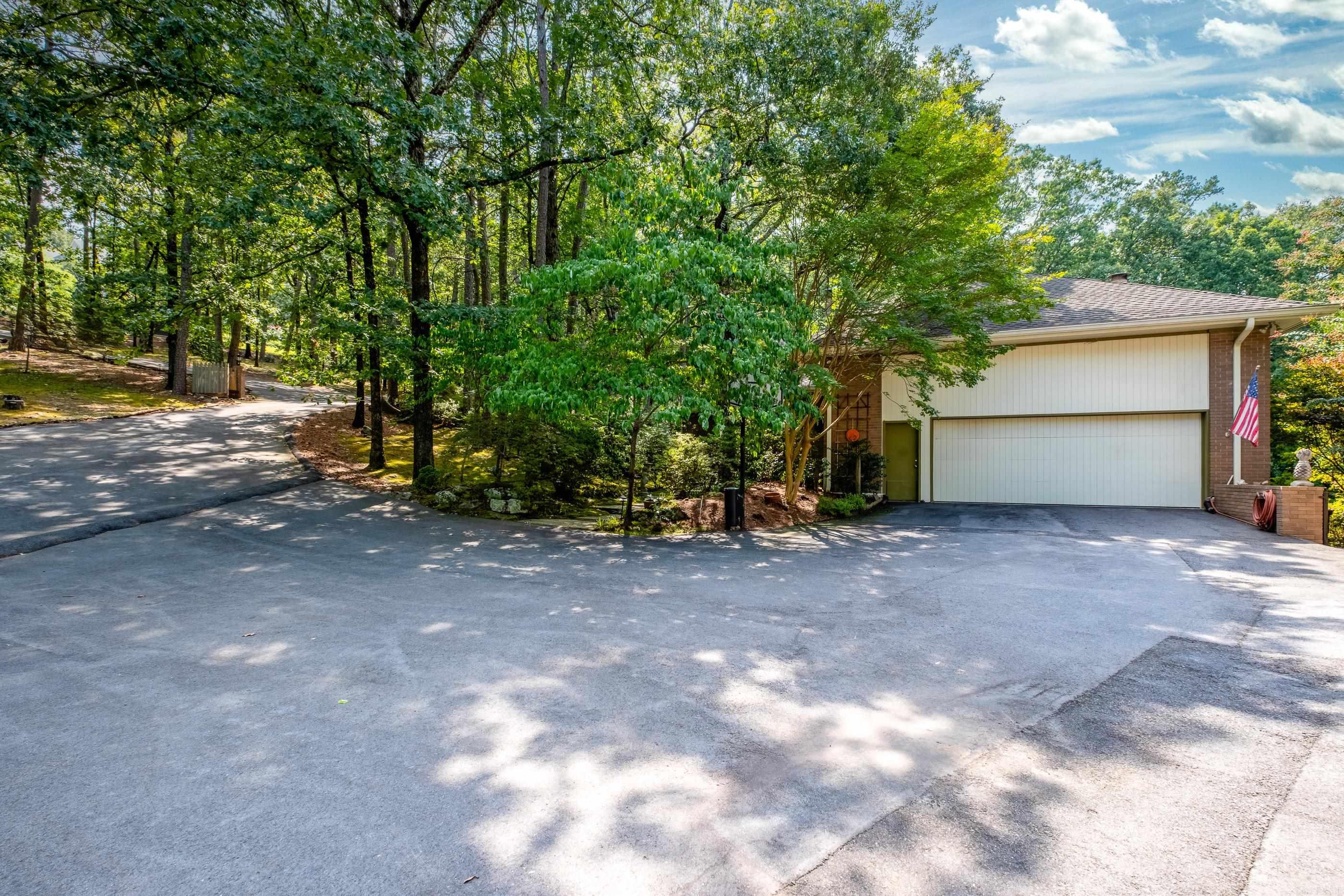 HICKORY HILLS HPR - Residential