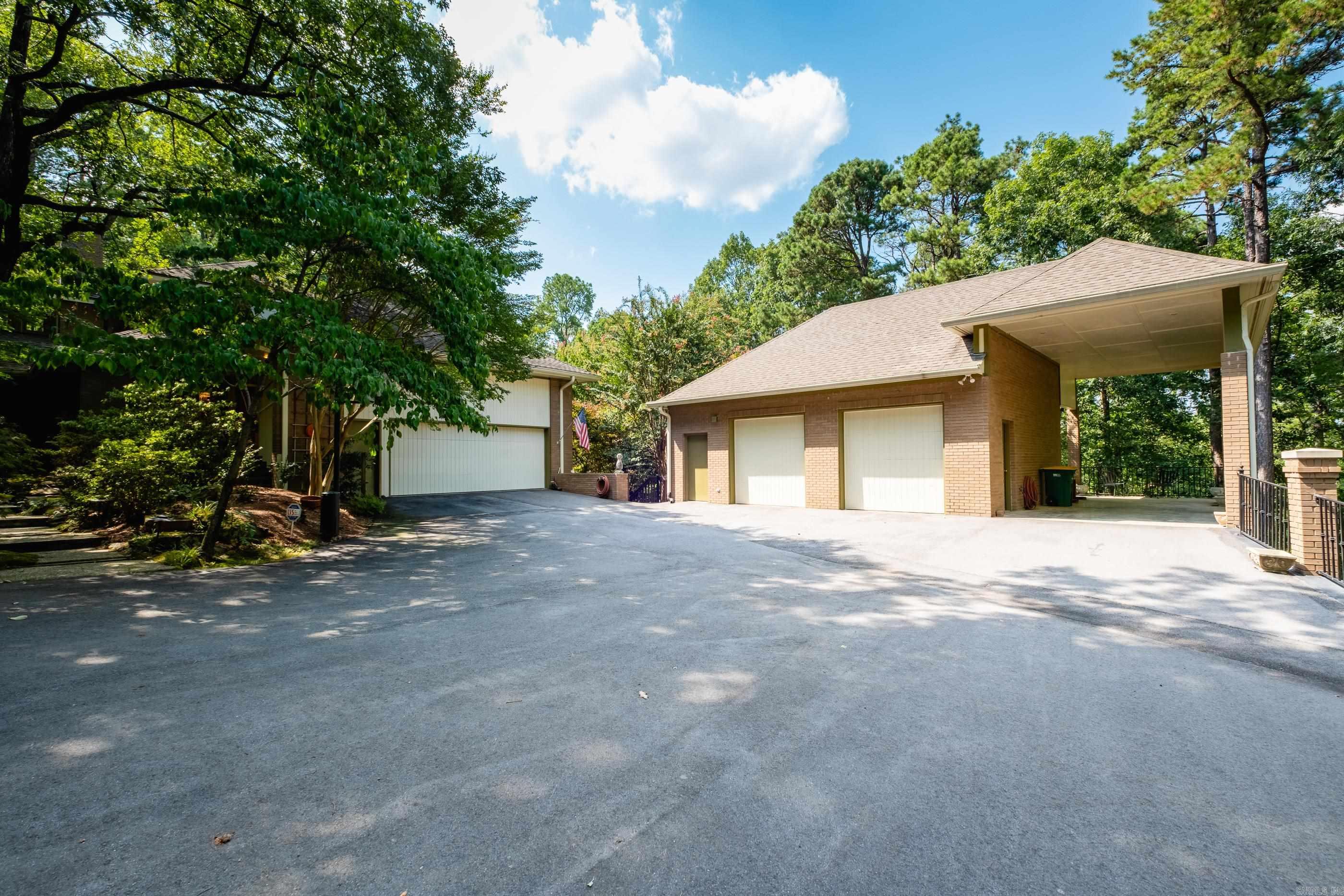 HICKORY HILLS HPR - Residential