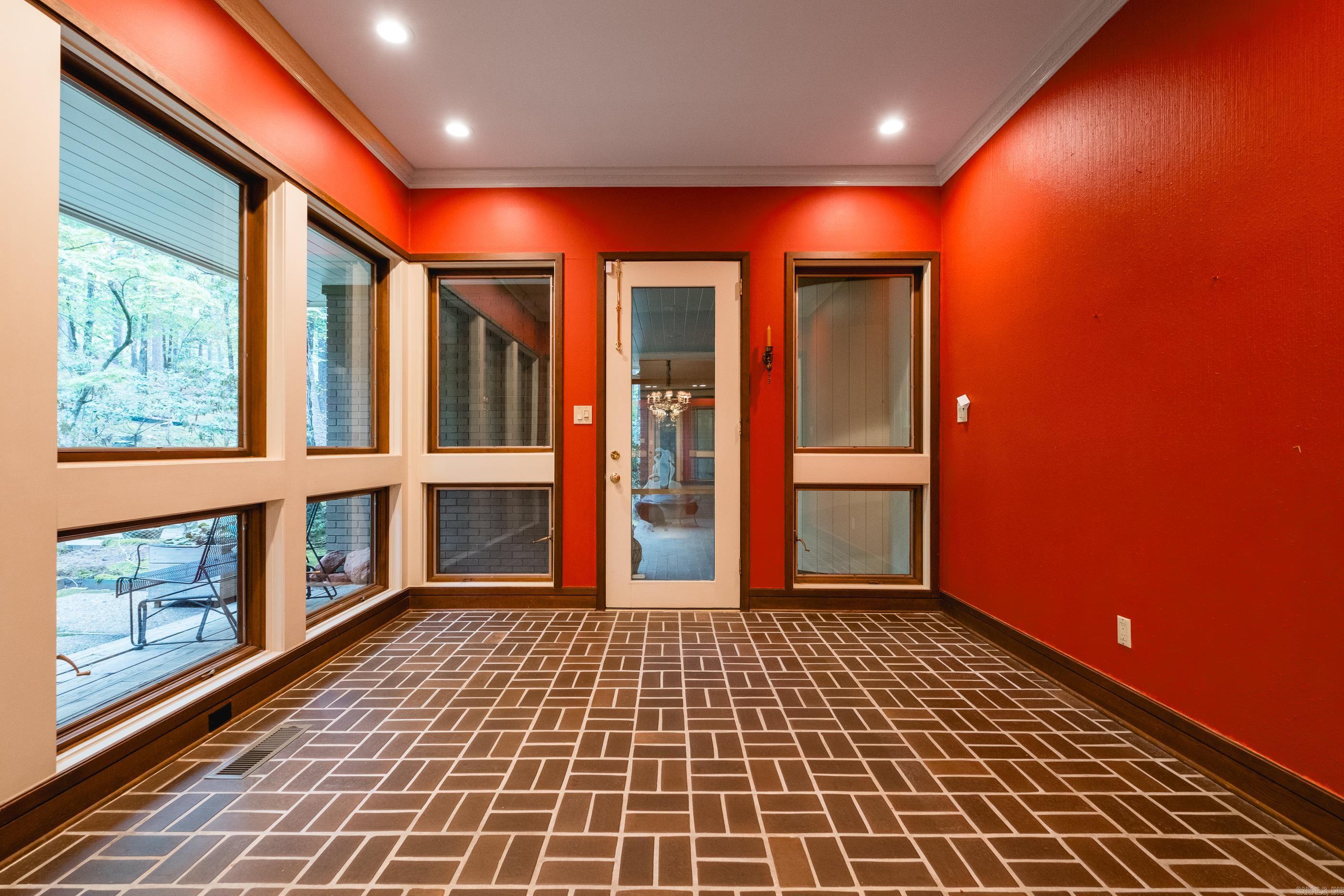 HICKORY HILLS HPR - Residential