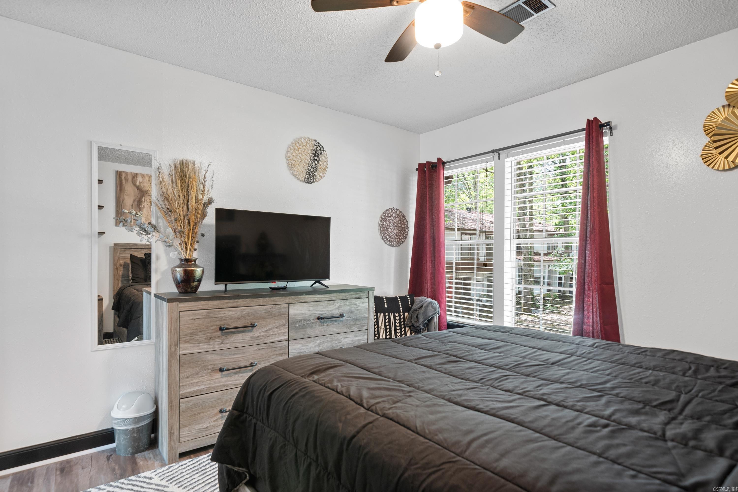 Desoto Courts Townhouse 1 - Residential