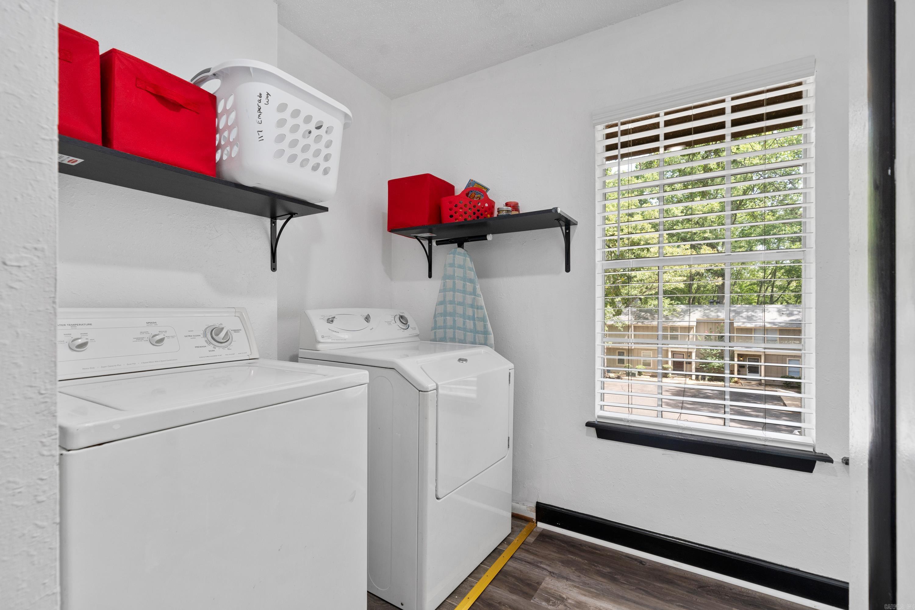 Desoto Courts Townhouse 1 - Residential