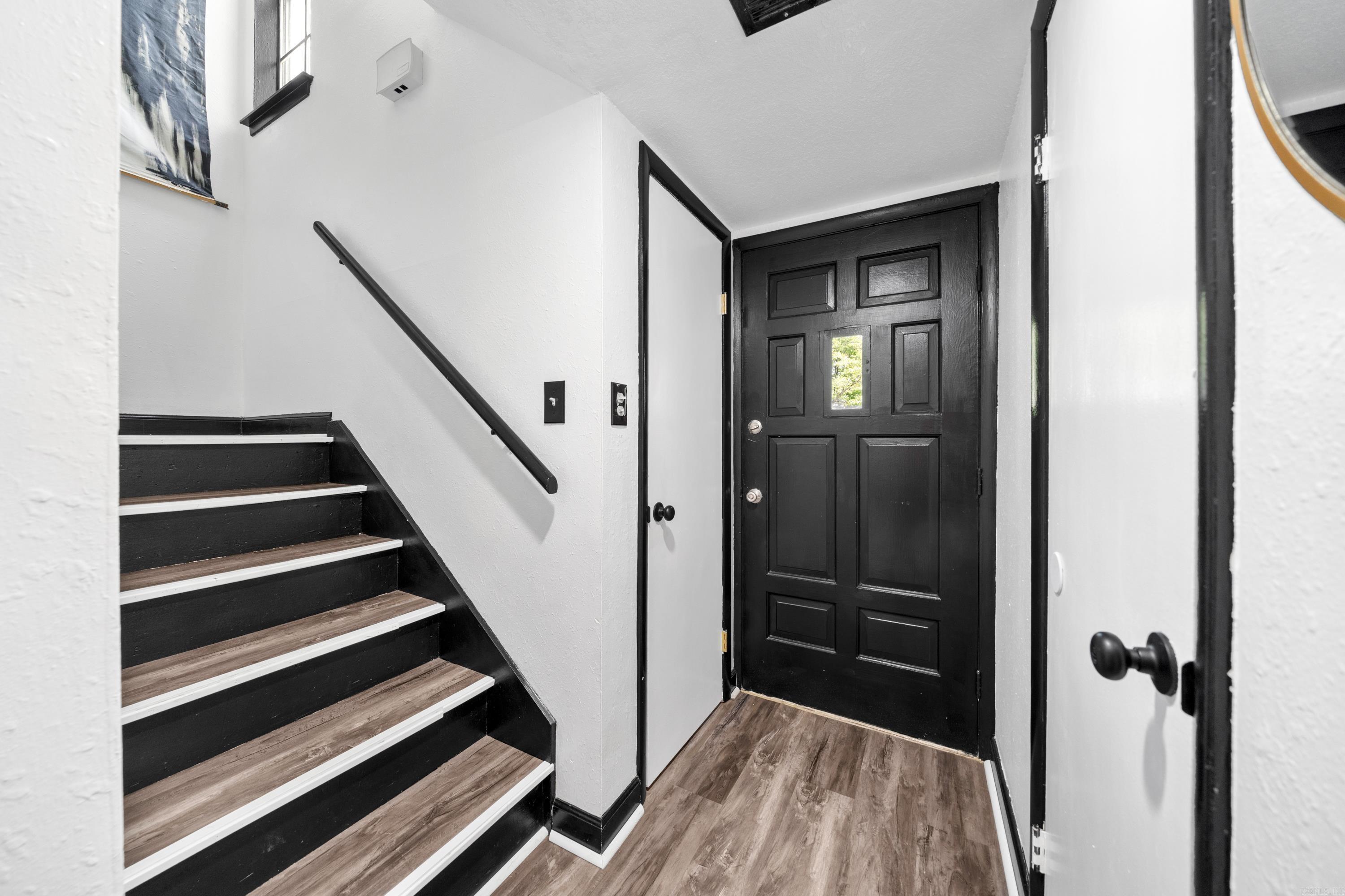 Desoto Courts Townhouse 1 - Residential