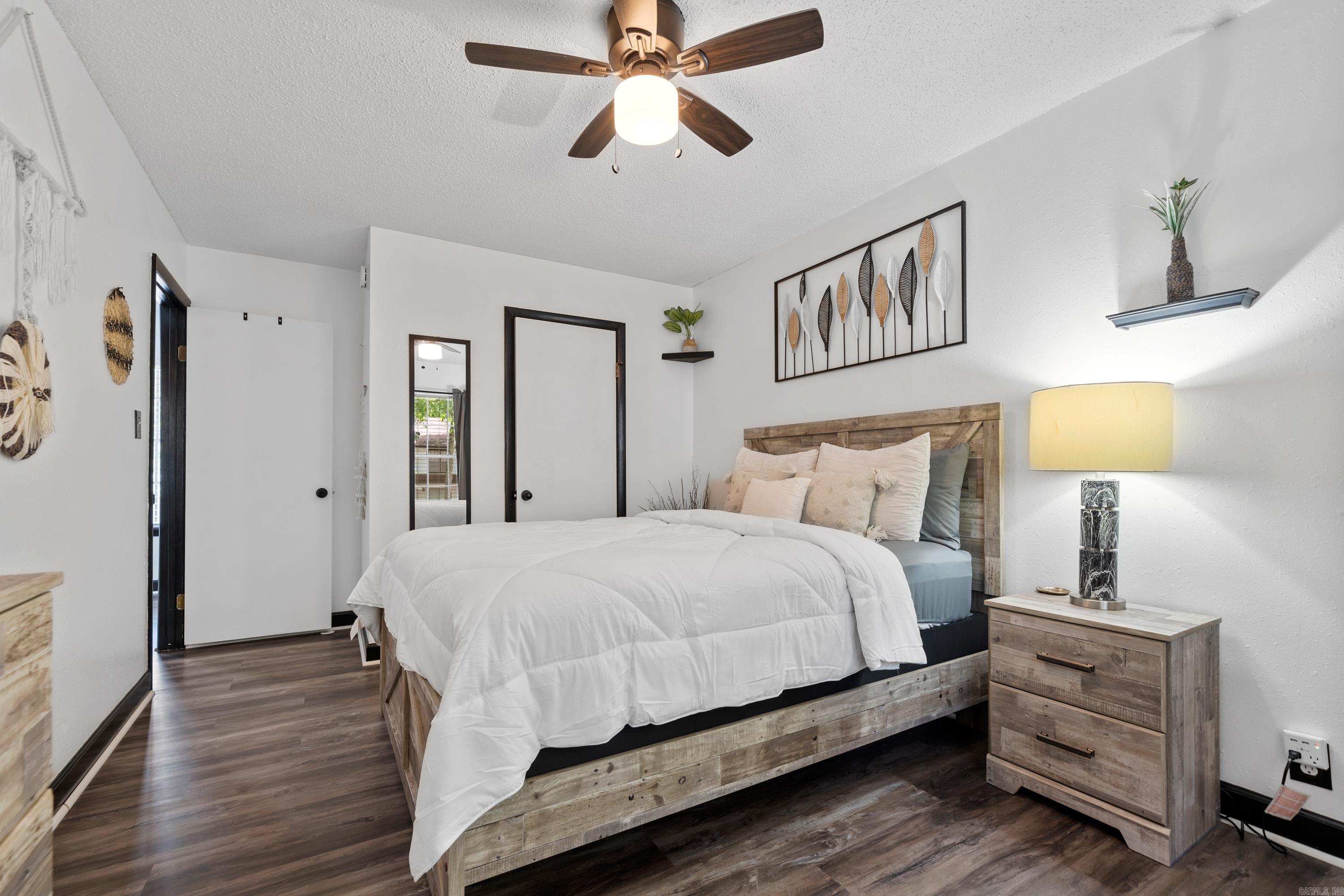 Desoto Courts Townhouse 1 - Residential