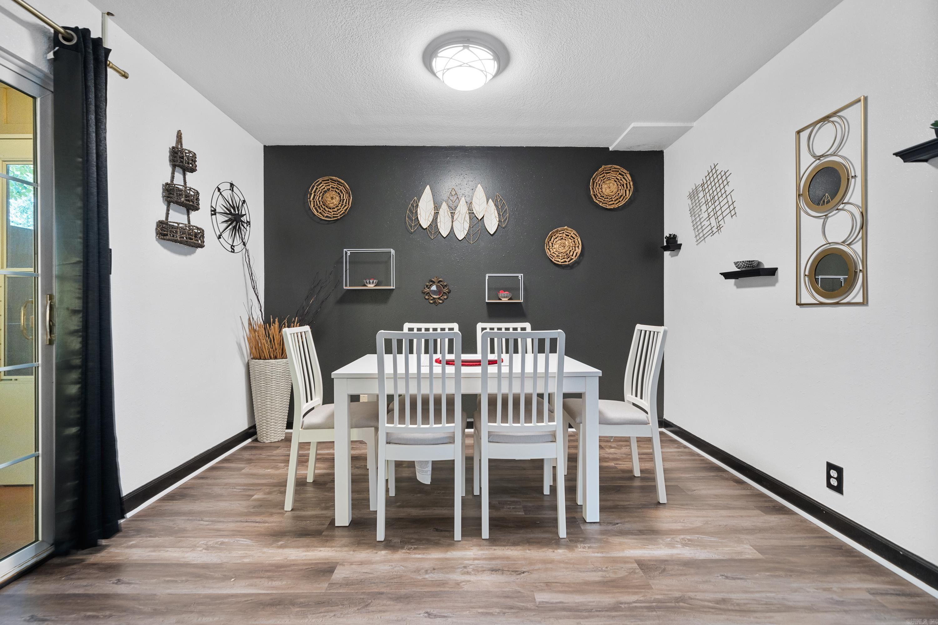 Desoto Courts Townhouse 1 - Residential