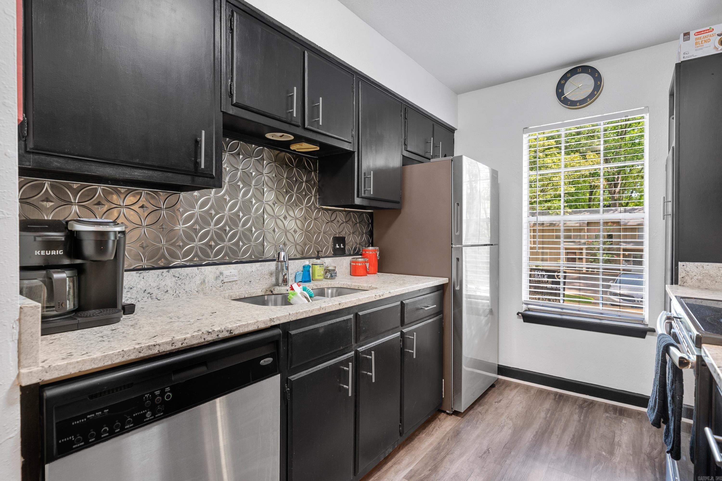 Desoto Courts Townhouse 1 - Residential