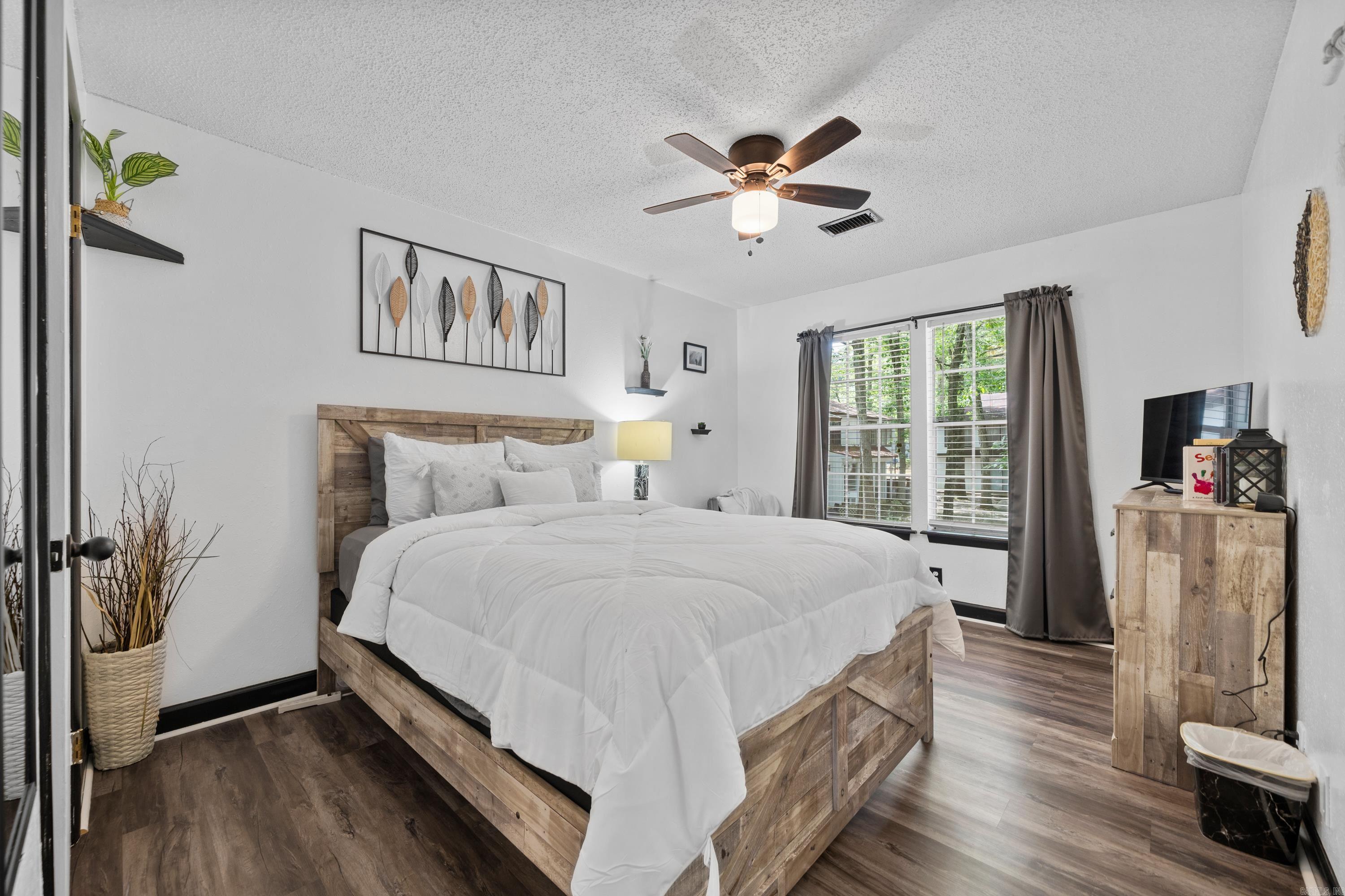 Desoto Courts Townhouse 1 - Residential