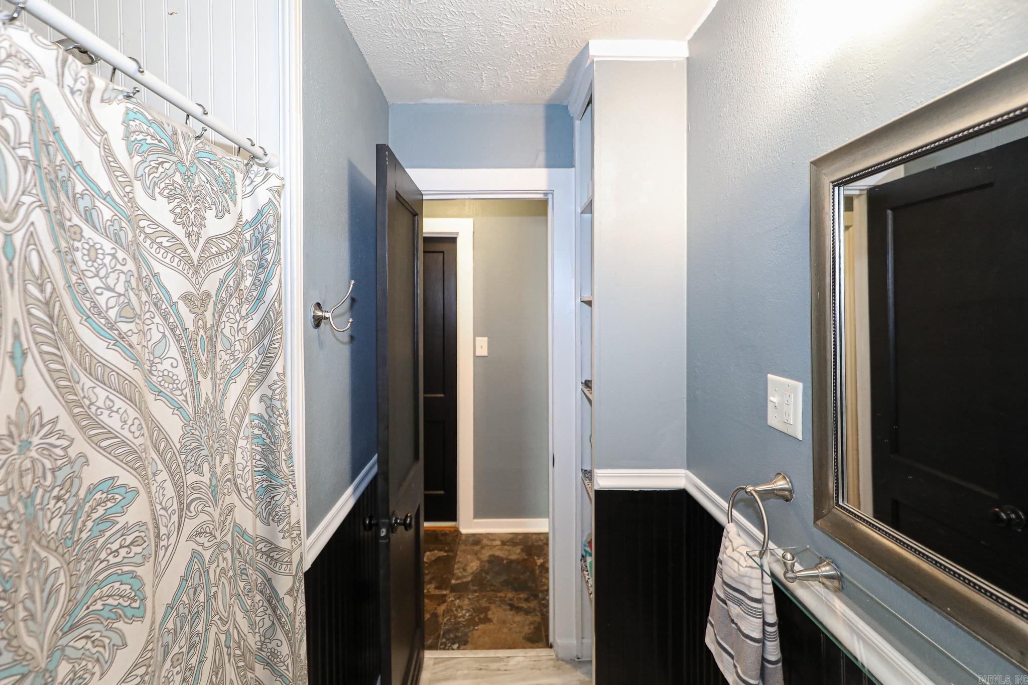 FOREST HILLS - Residential