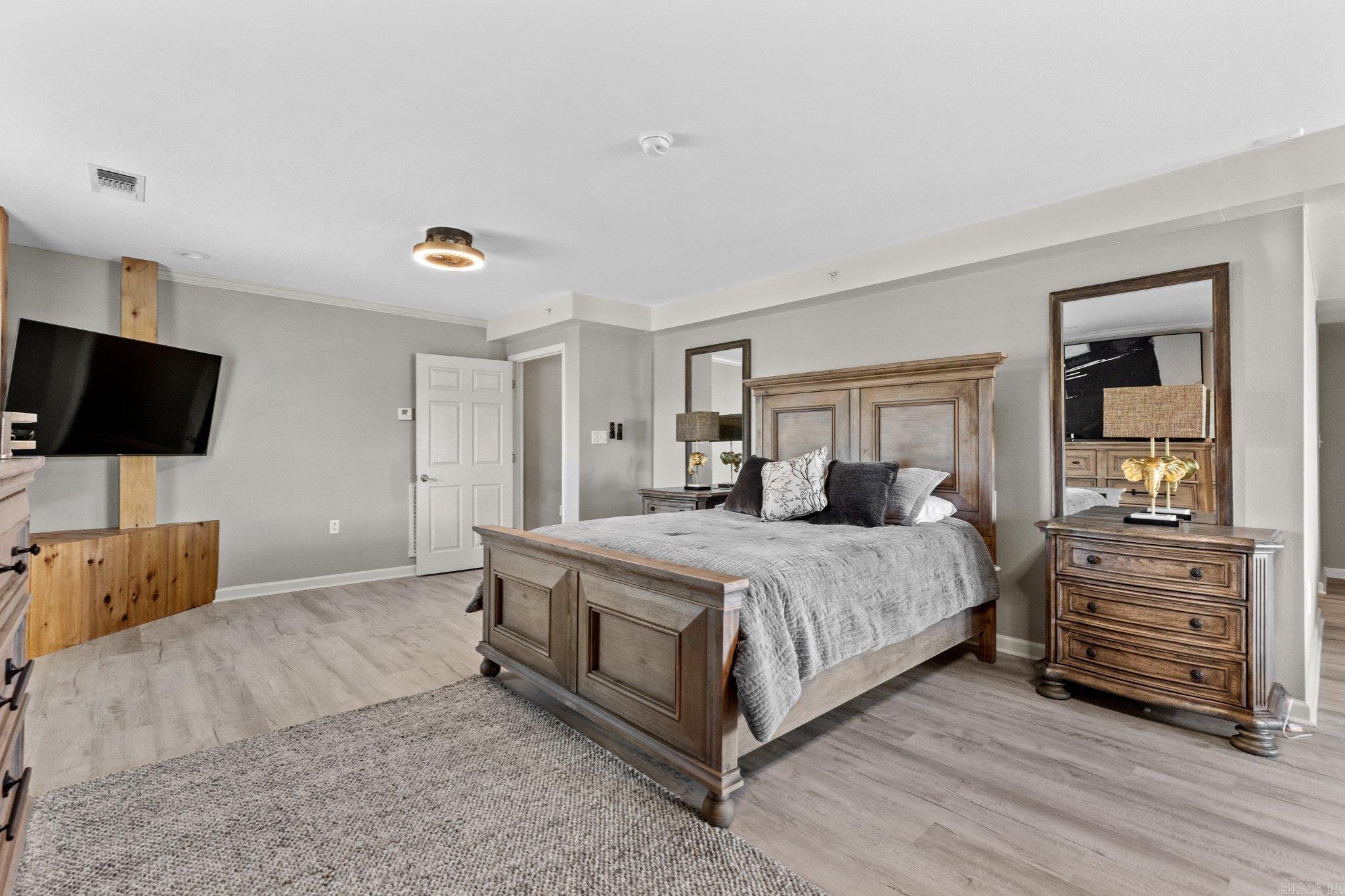 GRAND POINTE VIEW HPR - Residential