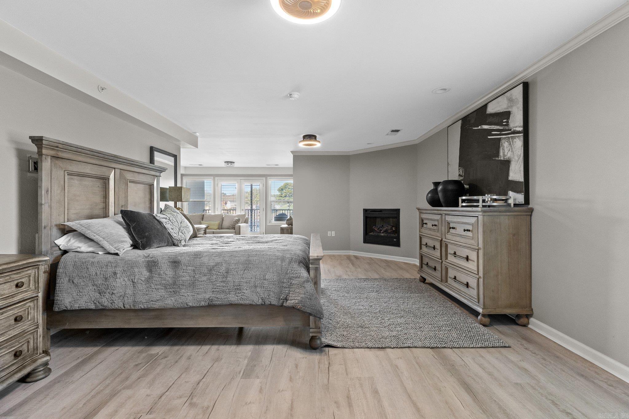 GRAND POINTE VIEW HPR - Residential