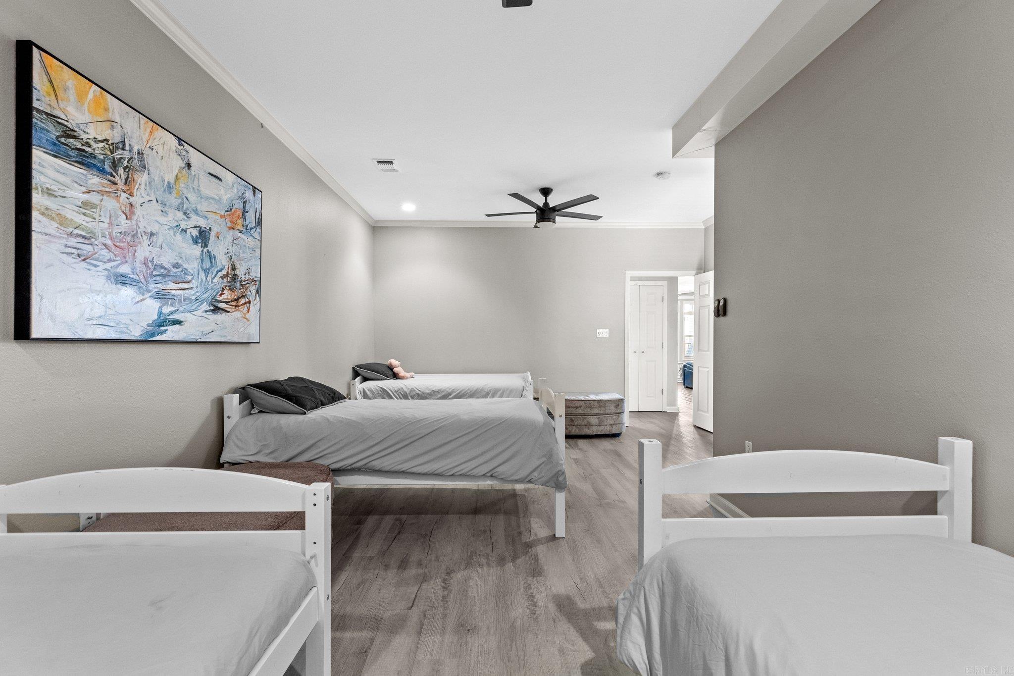GRAND POINTE VIEW HPR - Residential