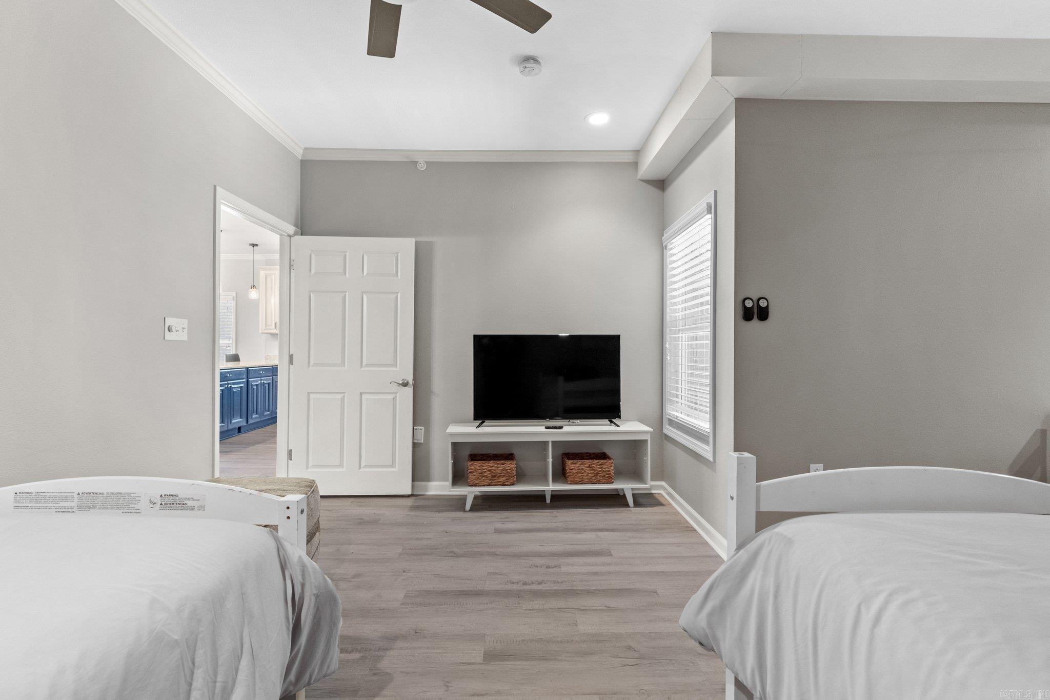 GRAND POINTE VIEW HPR - Residential