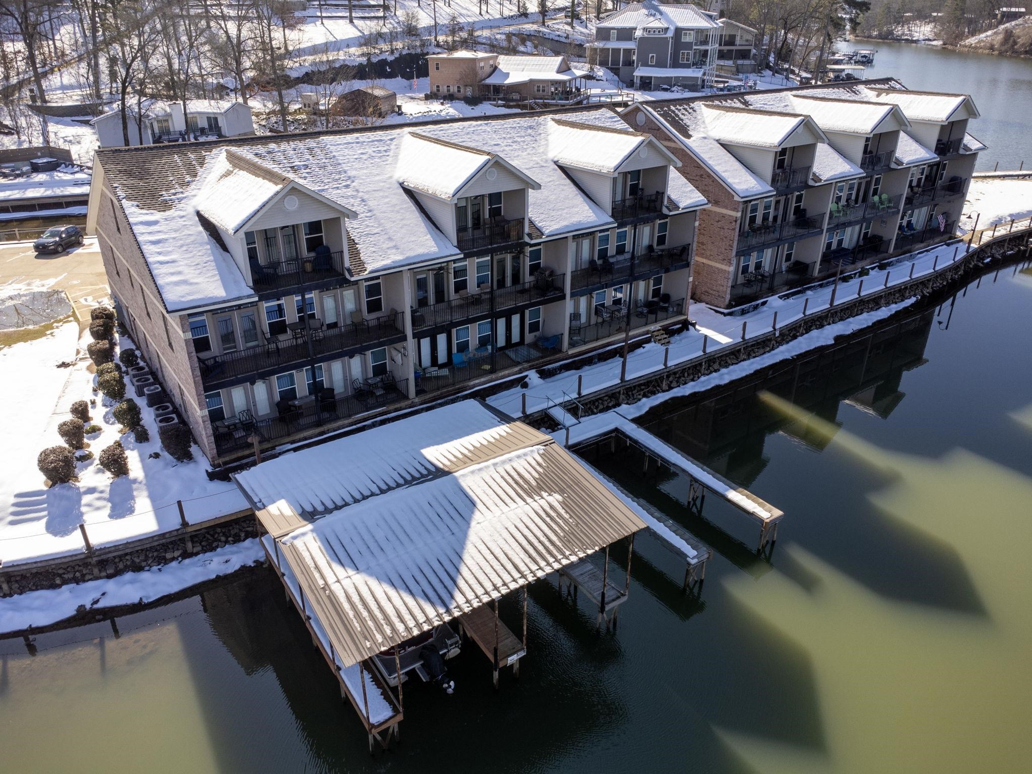 GRAND POINTE VIEW HPR - Residential