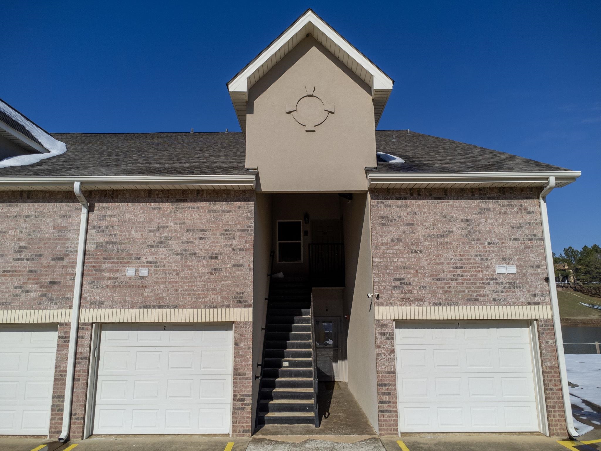 GRAND POINTE VIEW HPR - Residential