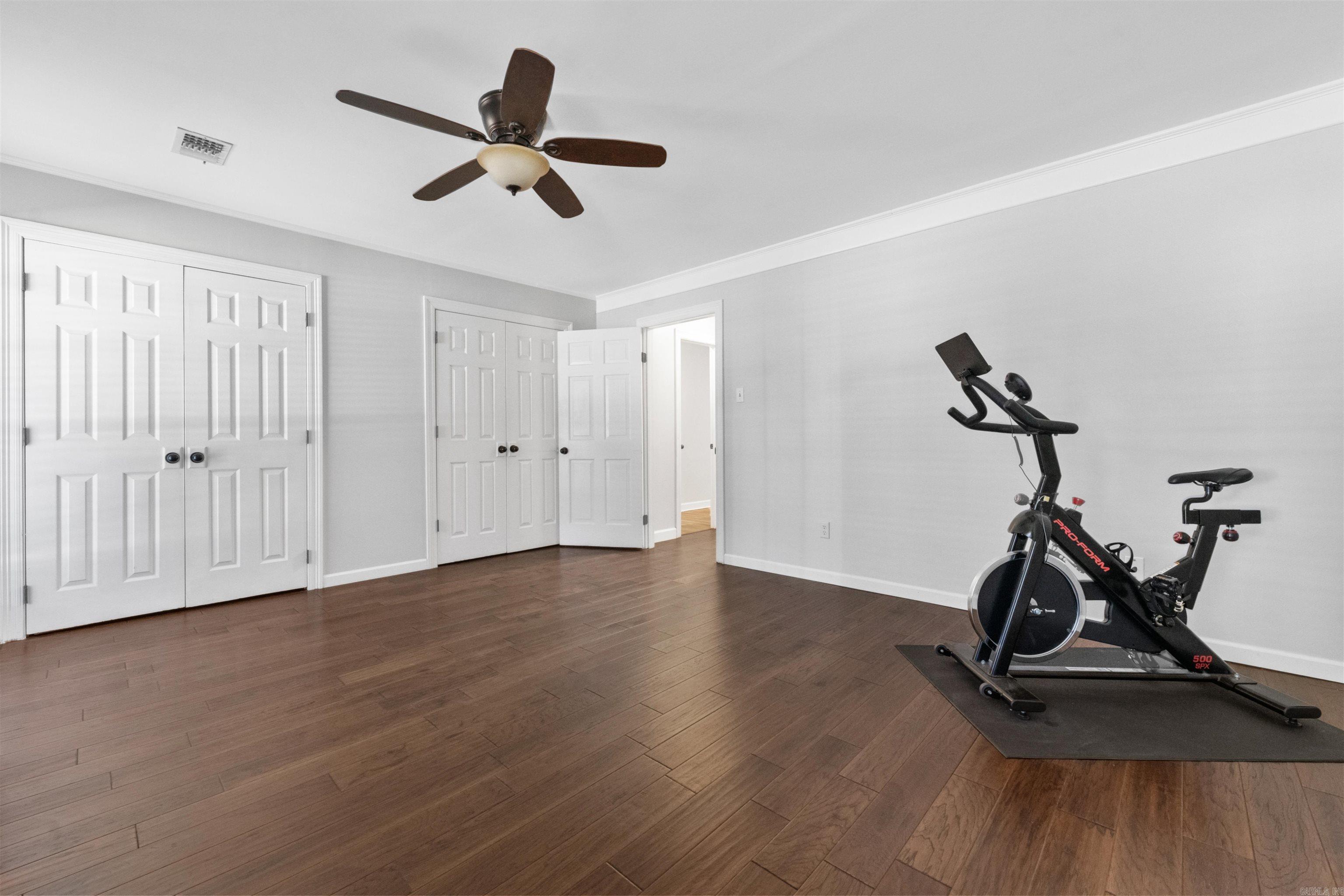 OVERBROOK - Residential