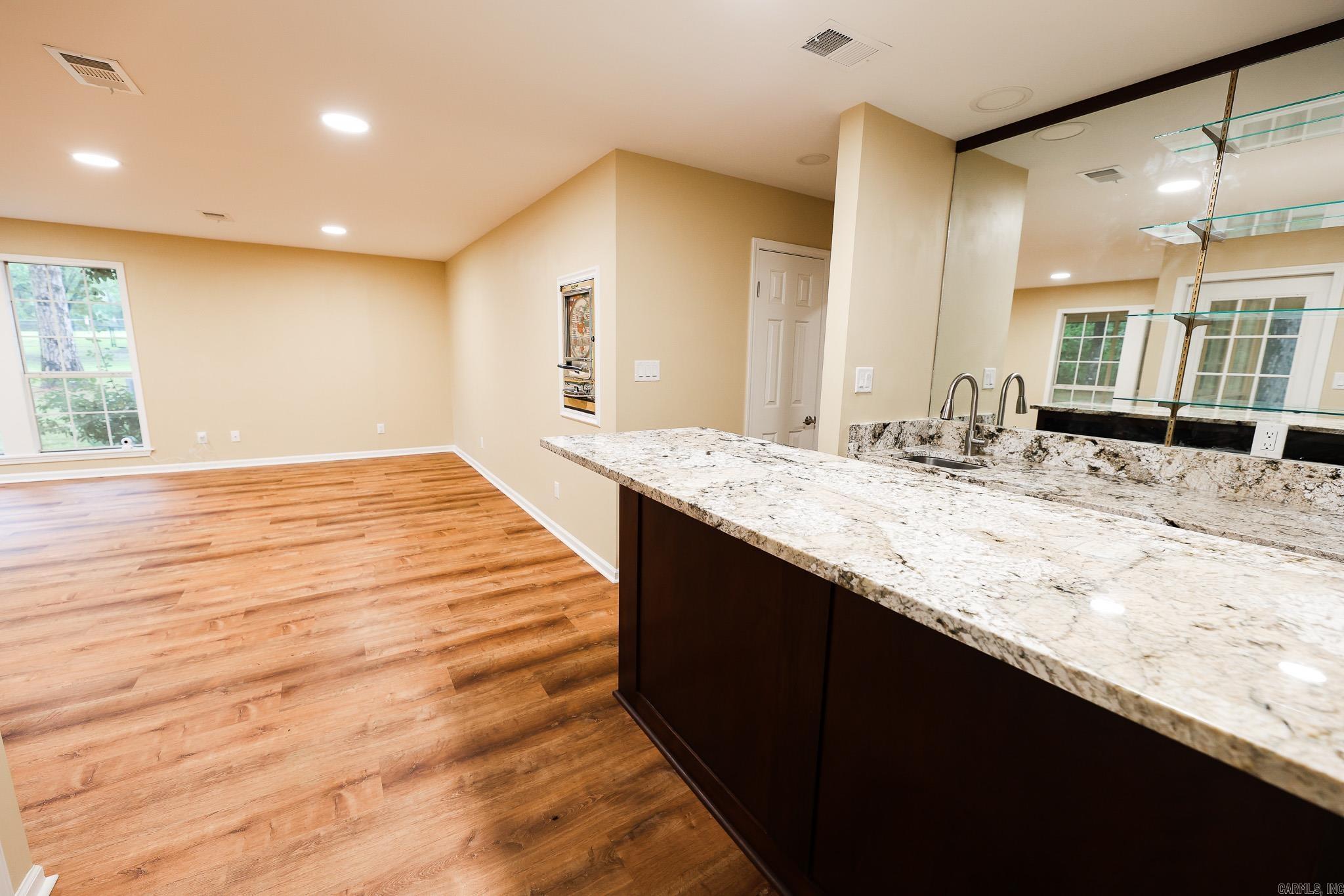 BERG, MIKE ADD'N #4 - Residential