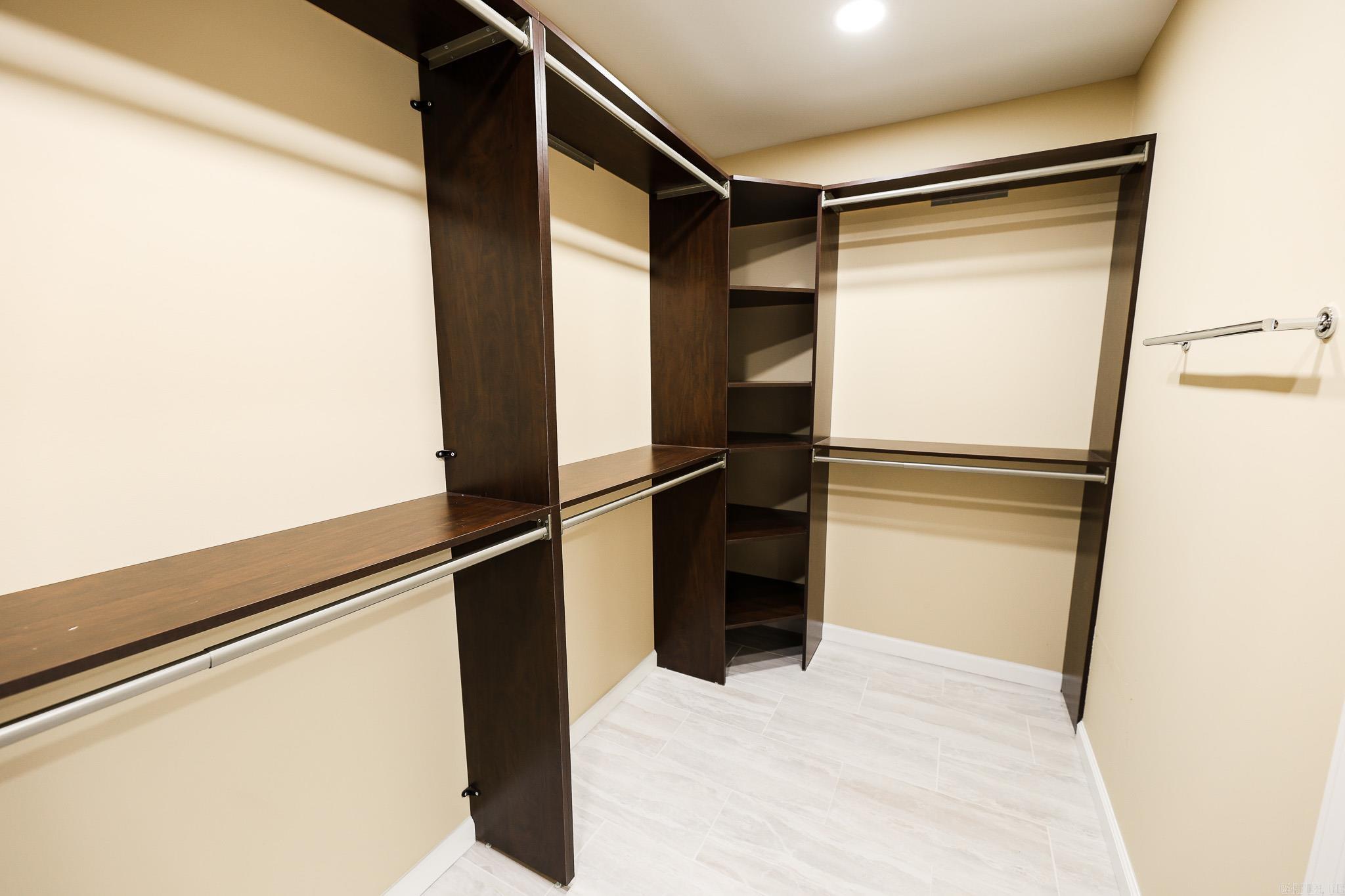 BERG, MIKE ADD'N #4 - Residential