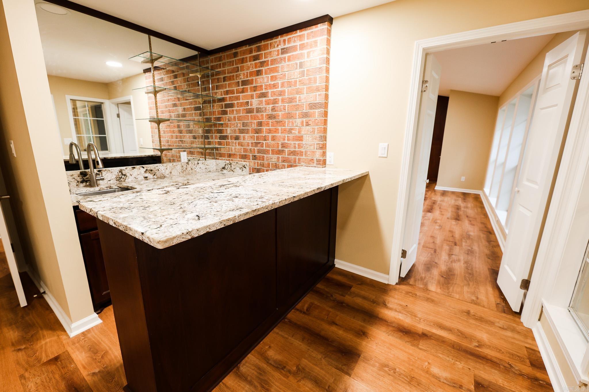 BERG, MIKE ADD'N #4 - Residential