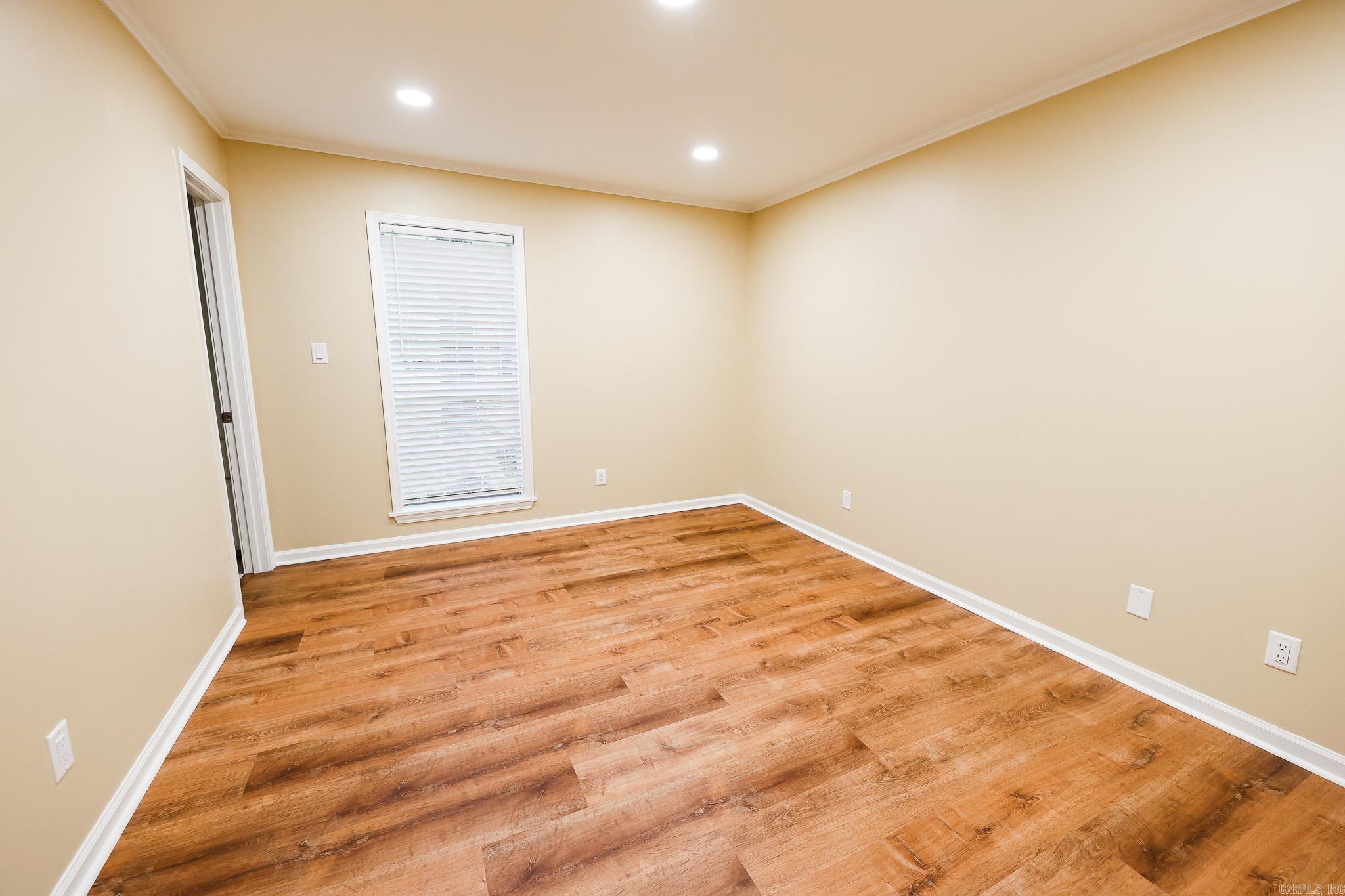 BERG, MIKE ADD'N #4 - Residential