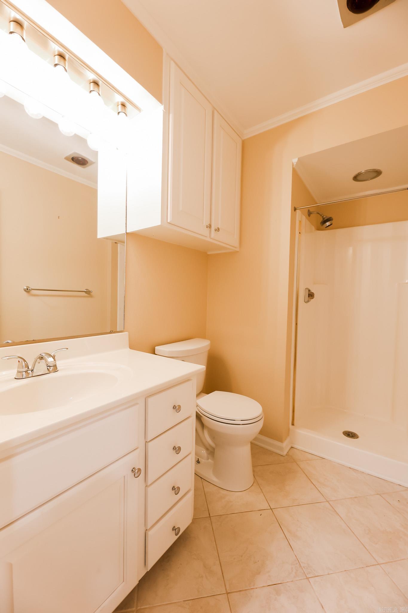 BERG, MIKE ADD'N #4 - Residential