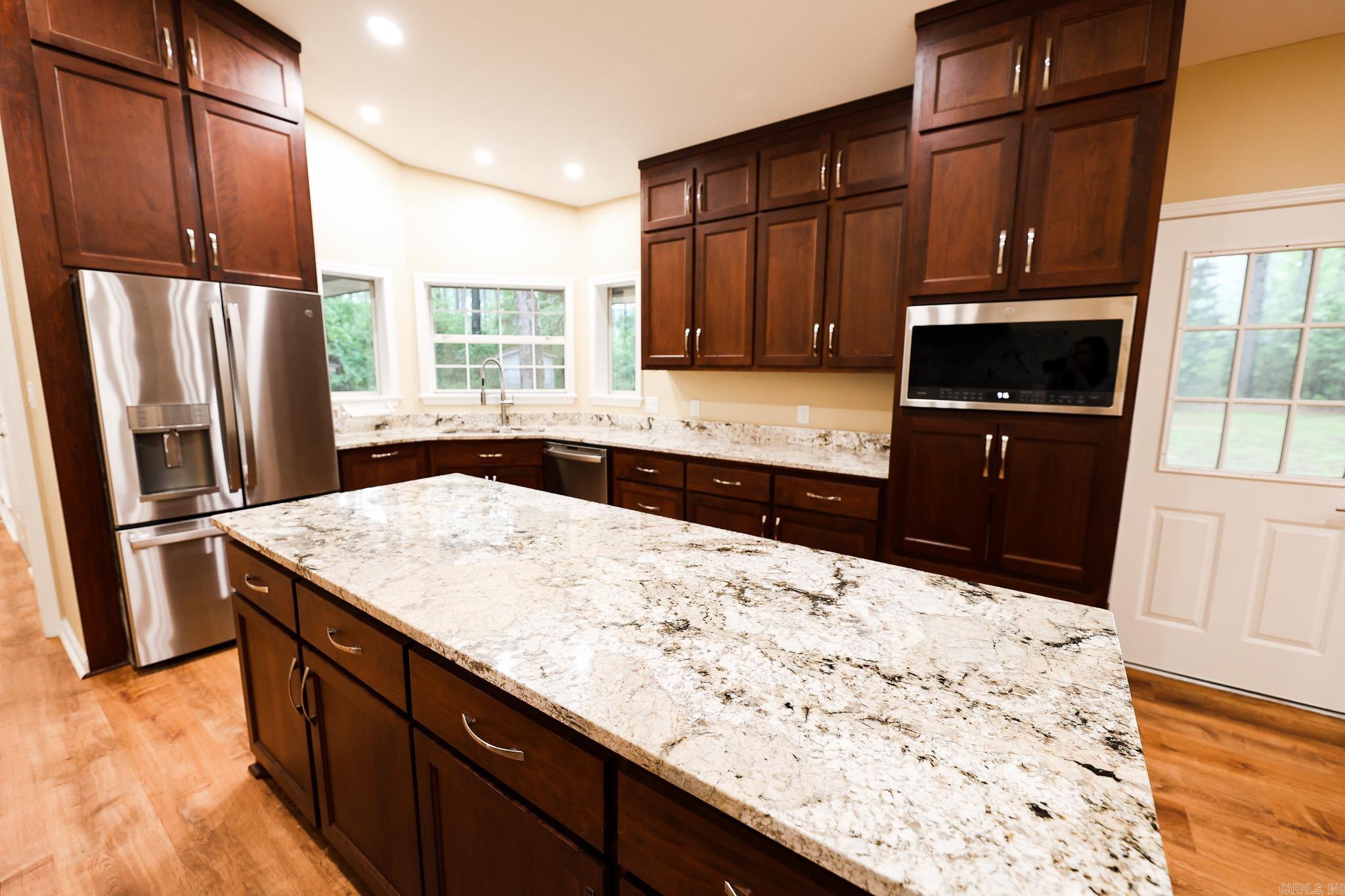 BERG, MIKE ADD'N #4 - Residential