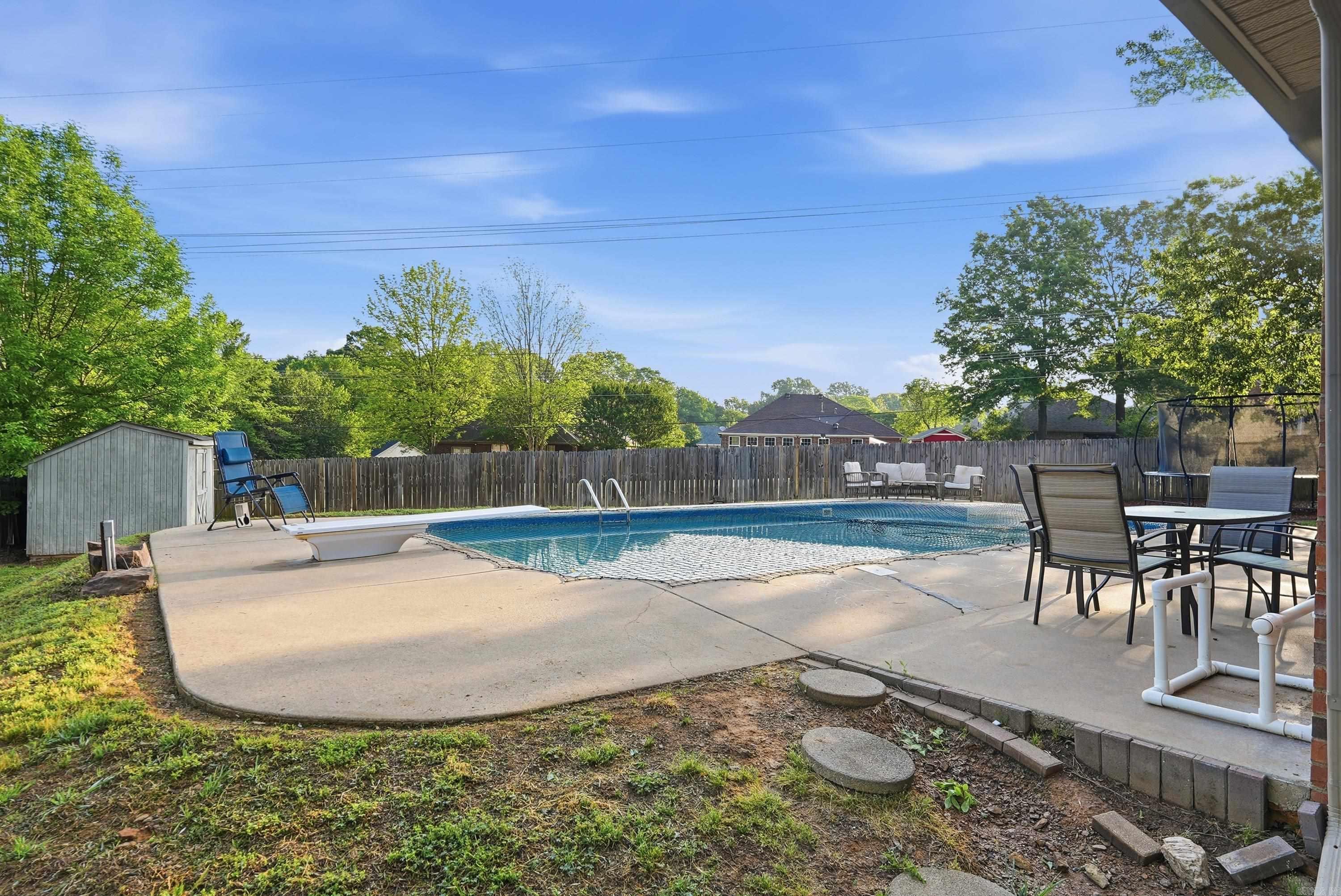 CUTTER RIDGE - Residential