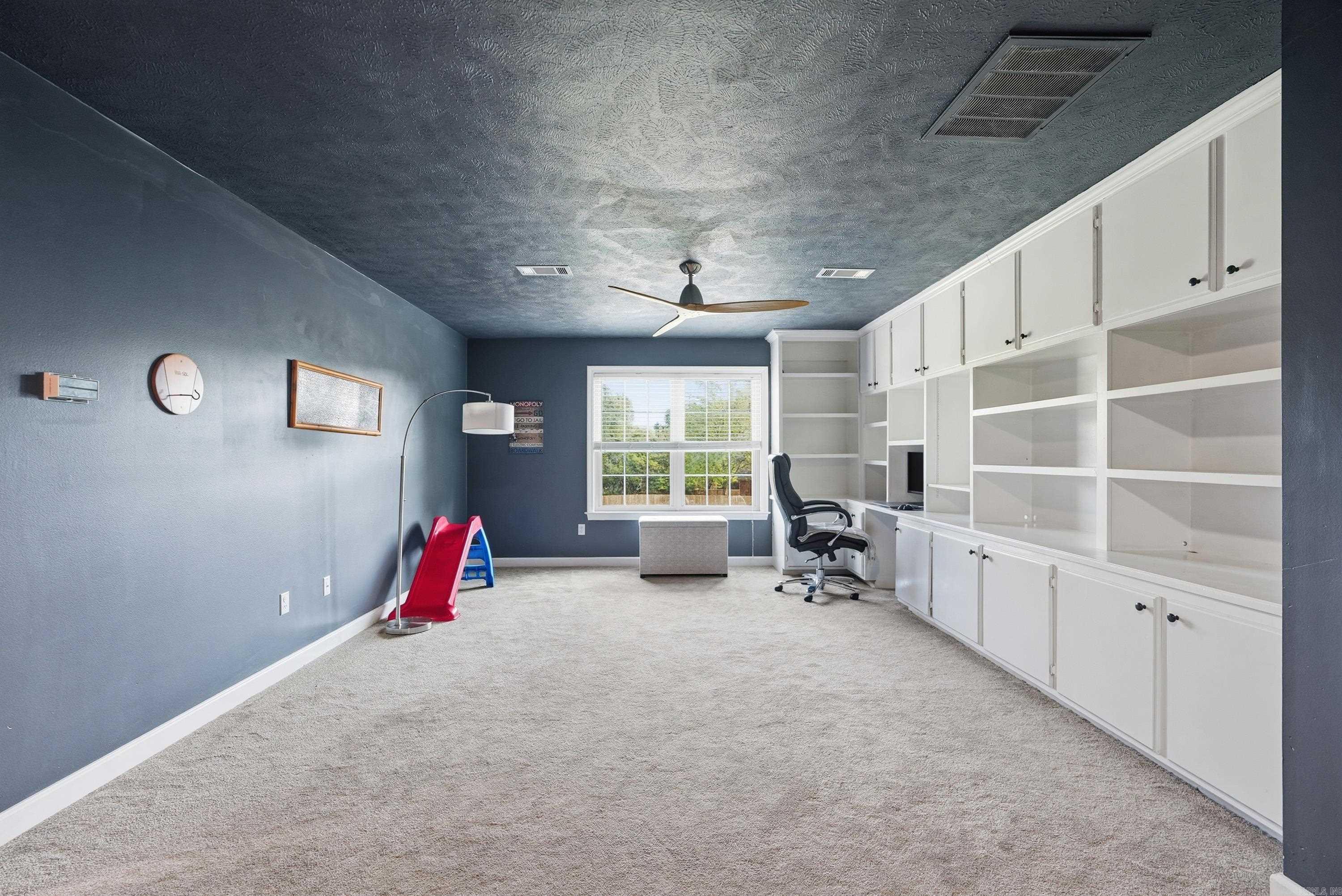 CUTTER RIDGE - Residential