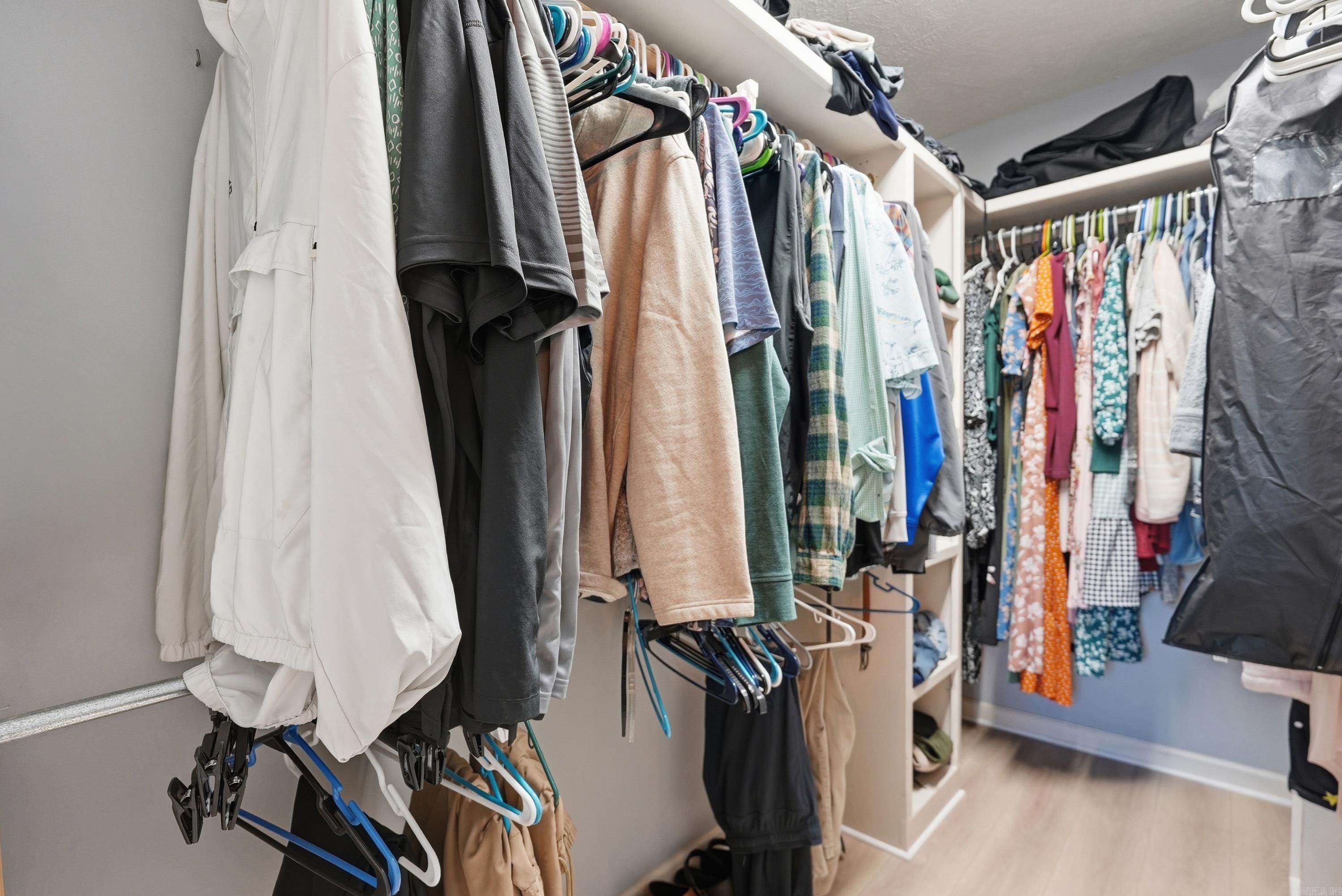 CUTTER RIDGE - Residential