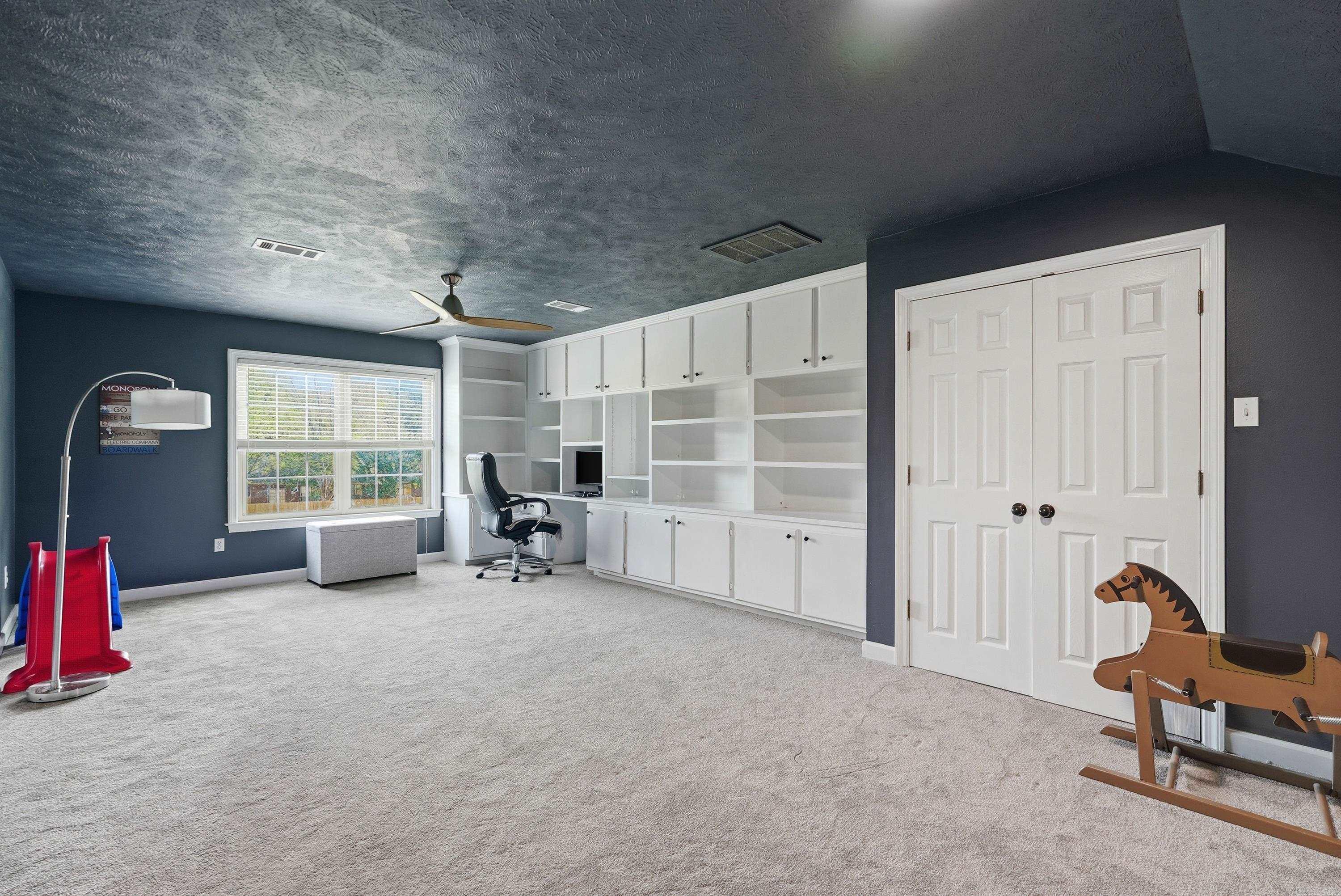 CUTTER RIDGE - Residential