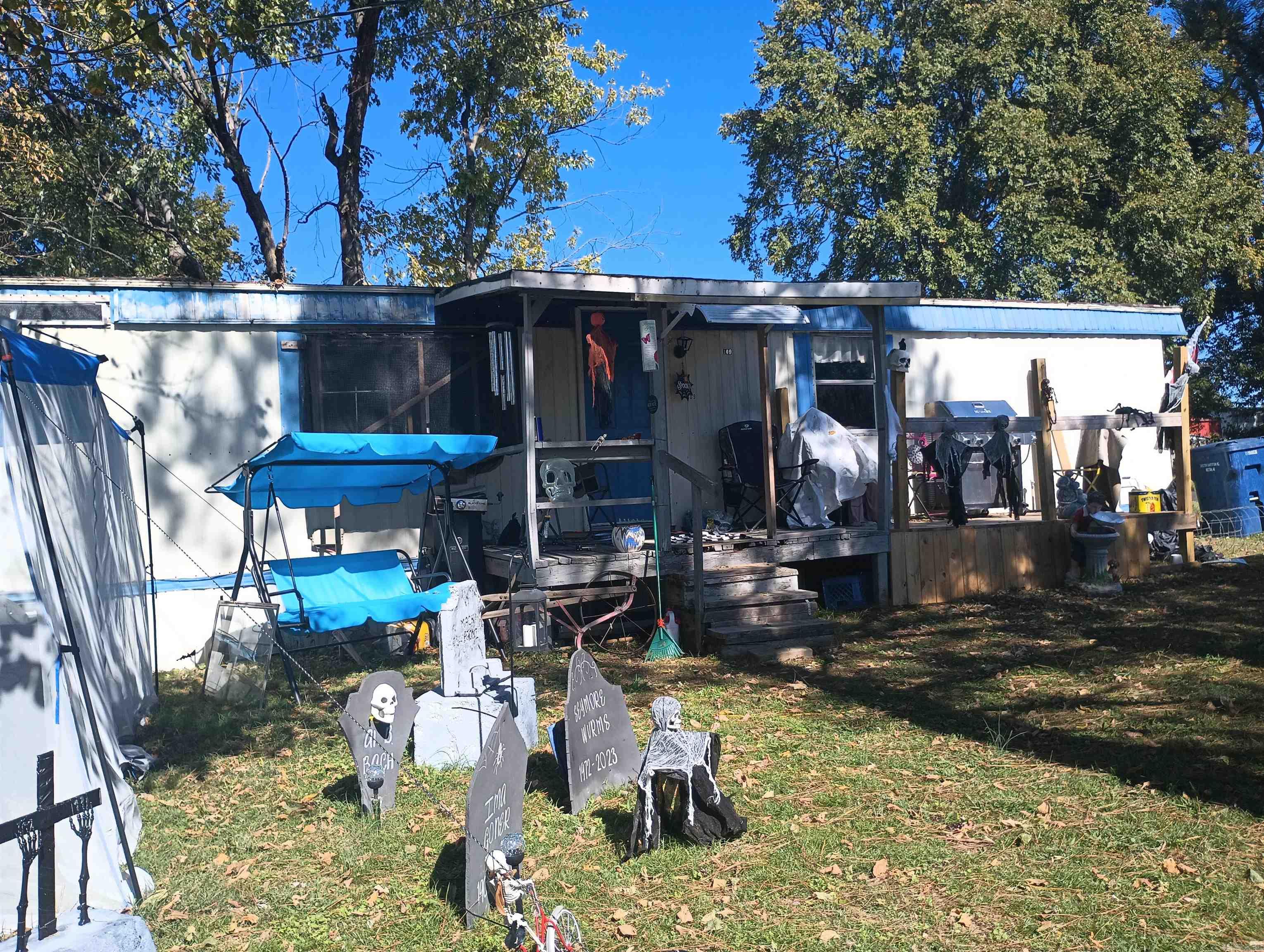 Holts 2nd - Residential