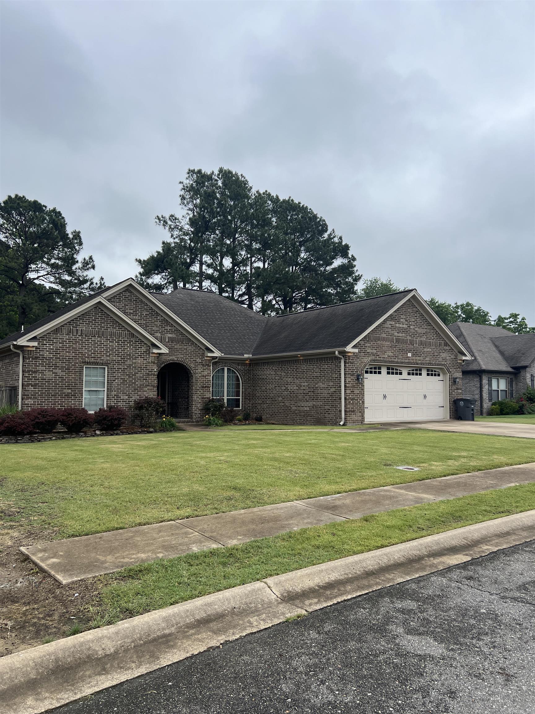 SOUTHWIND ESTATES - Residential