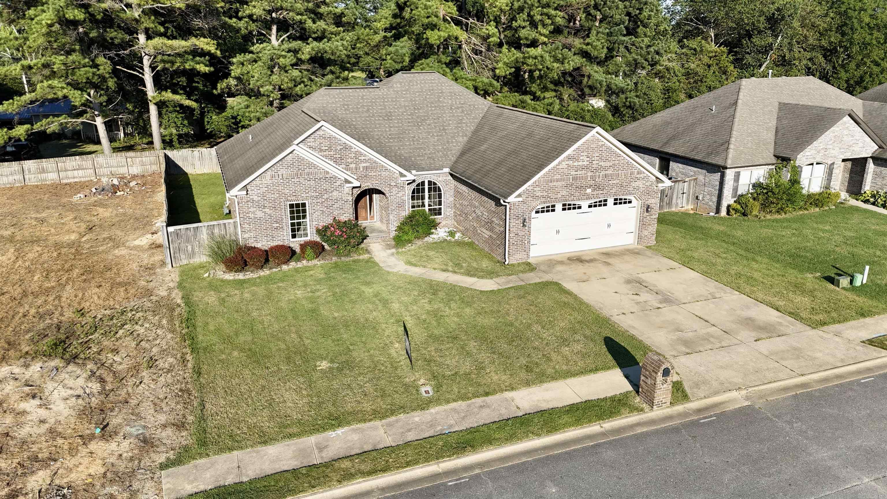 SOUTHWIND ESTATES - Residential