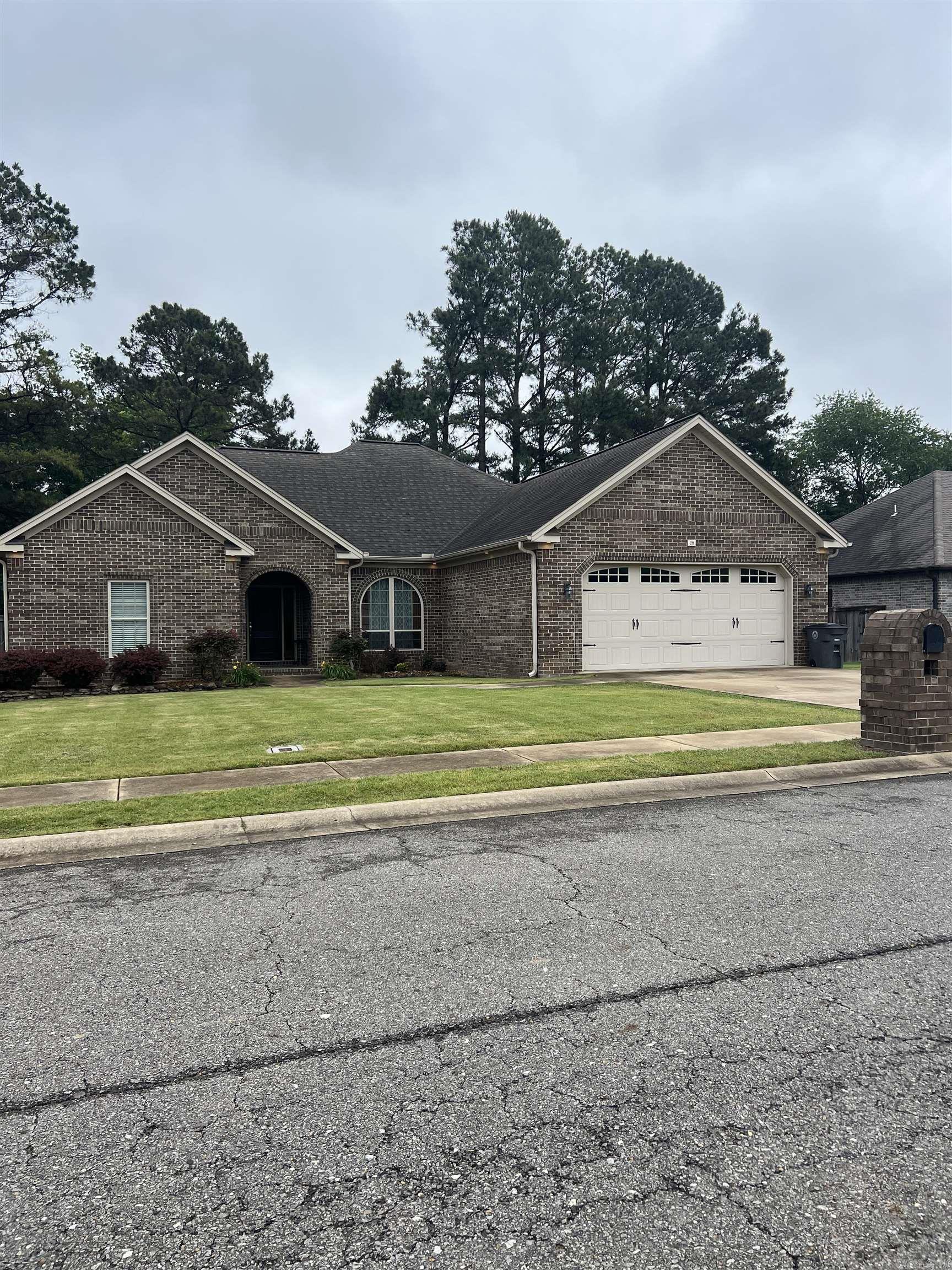 SOUTHWIND ESTATES - Residential