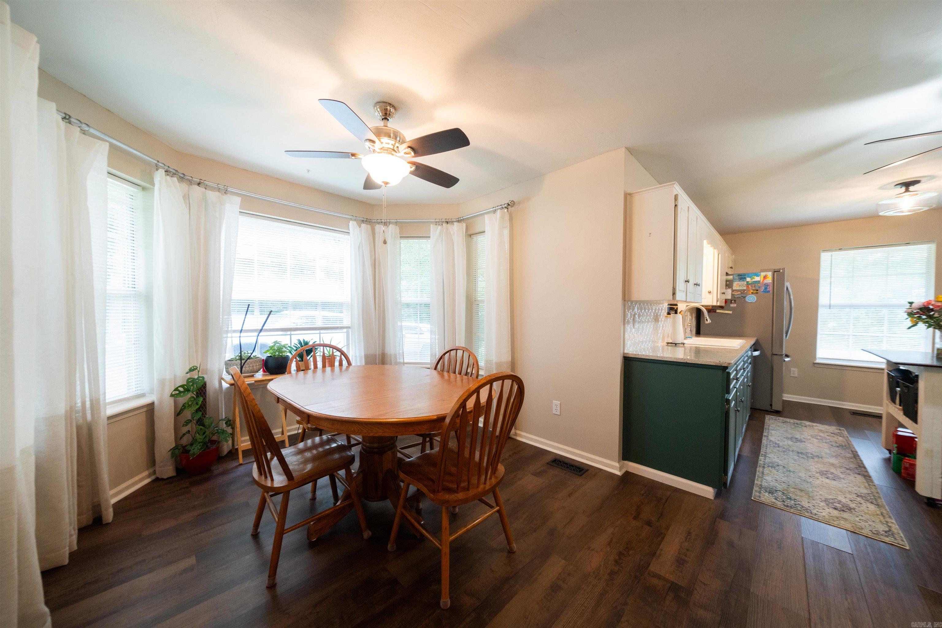 COUNTRY WEST - Residential