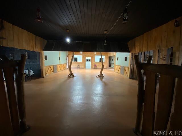 Metes & Bounds - Commercial Sale