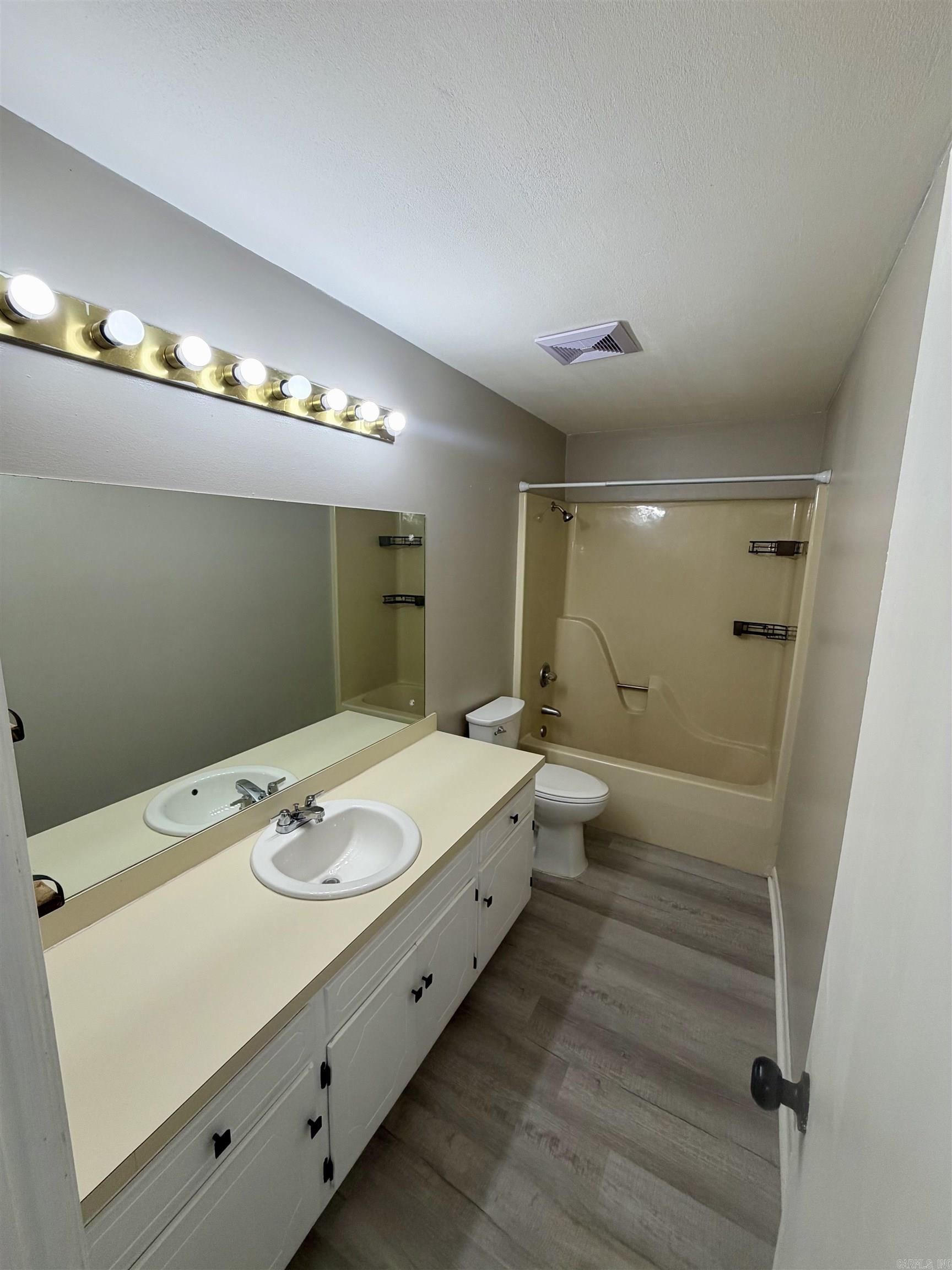 GOLDEN VALLEY S/D - Residential