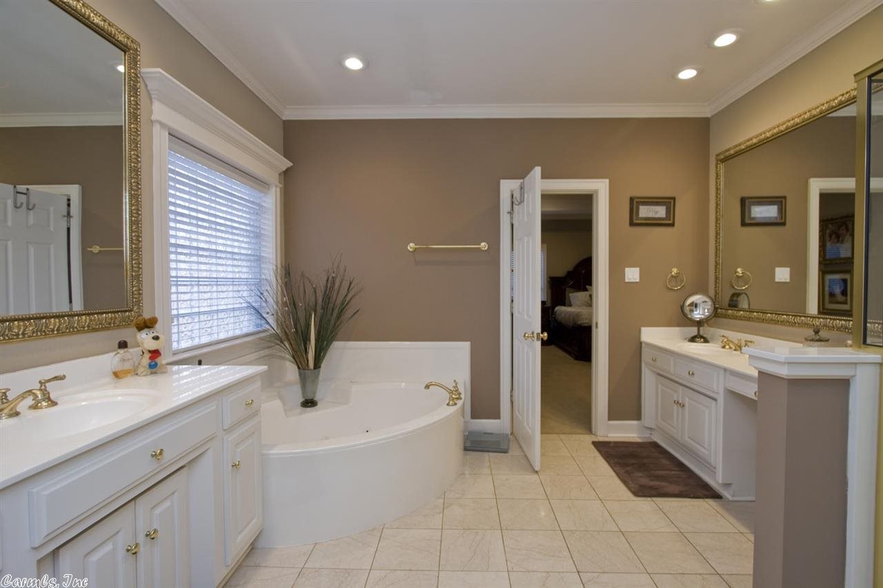 CHENAL VALLEY LAMARCHE PLACE NBH - Residential