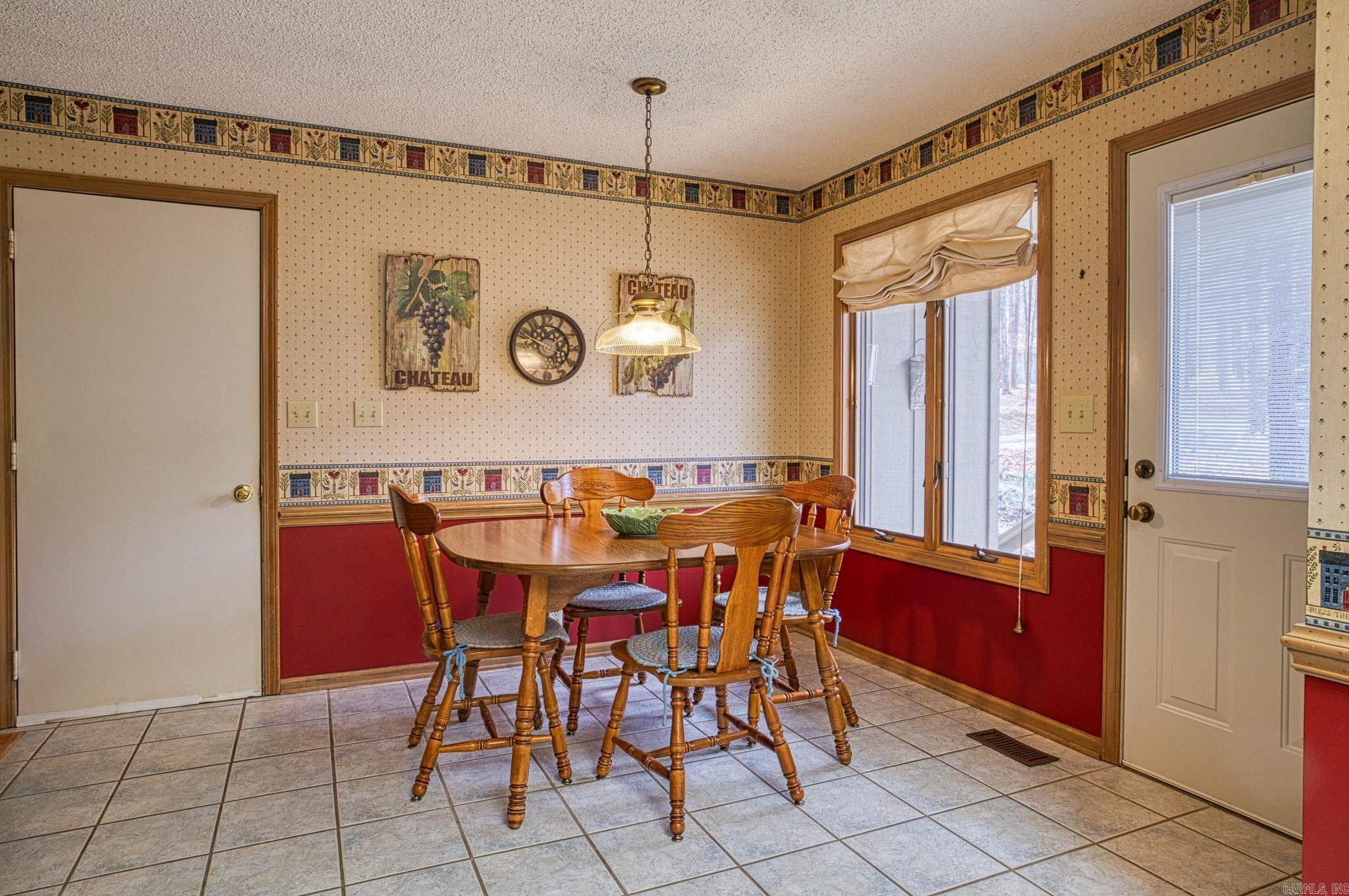 DOSCIENTOS - Residential